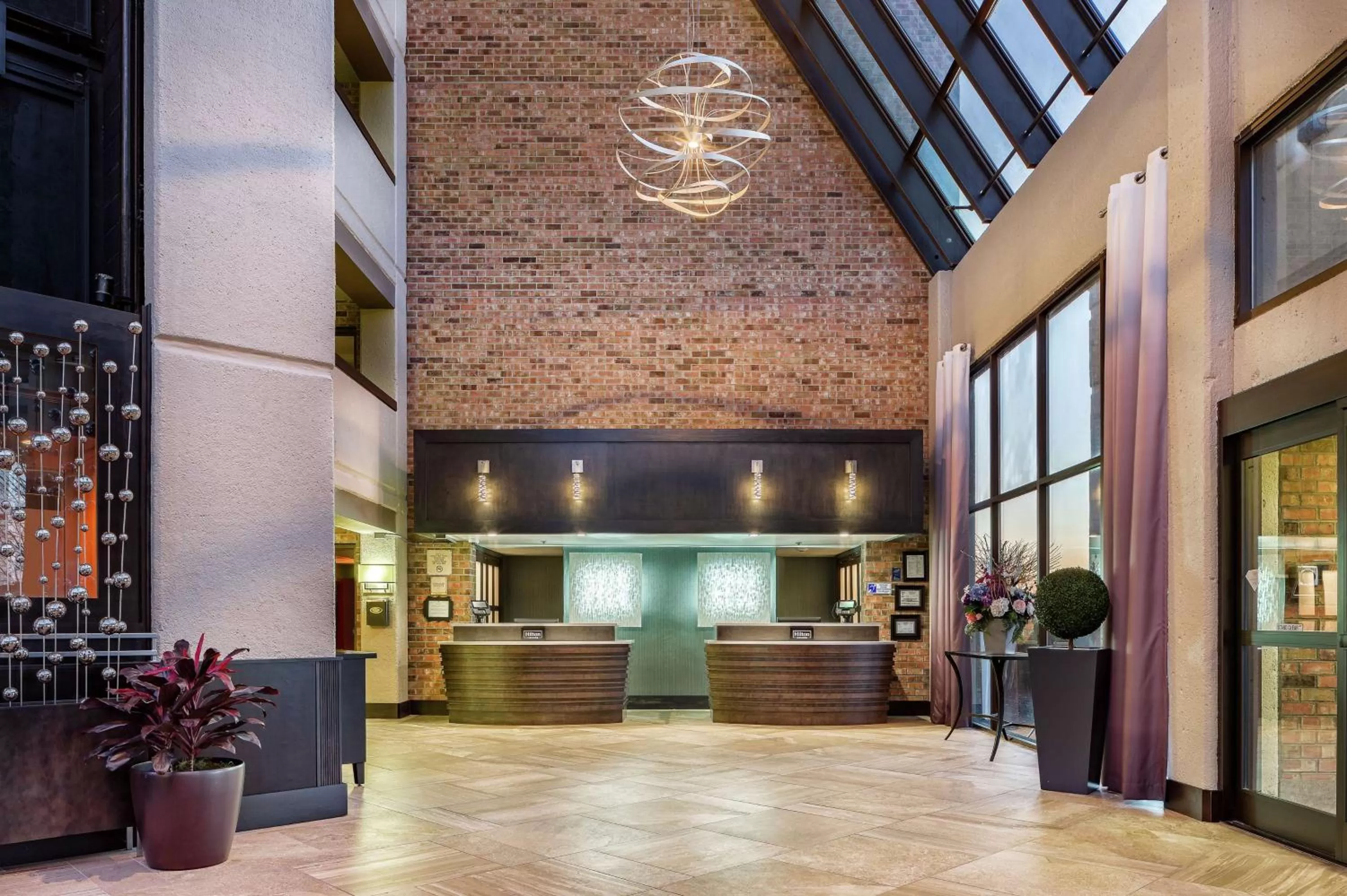 Lobby or reception in DoubleTree by Hilton Johnson City