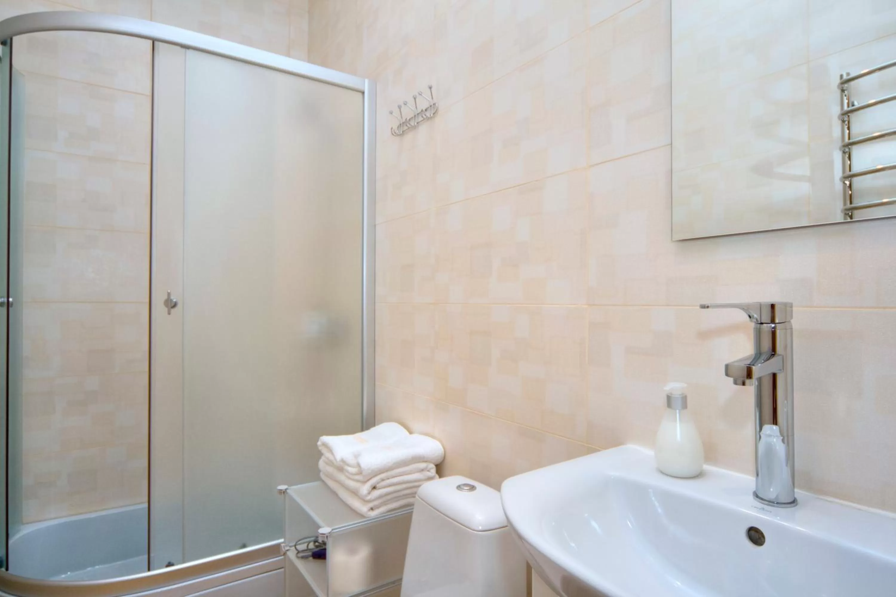 Shower, Bathroom in Heart Kyiv Apart-Hotel