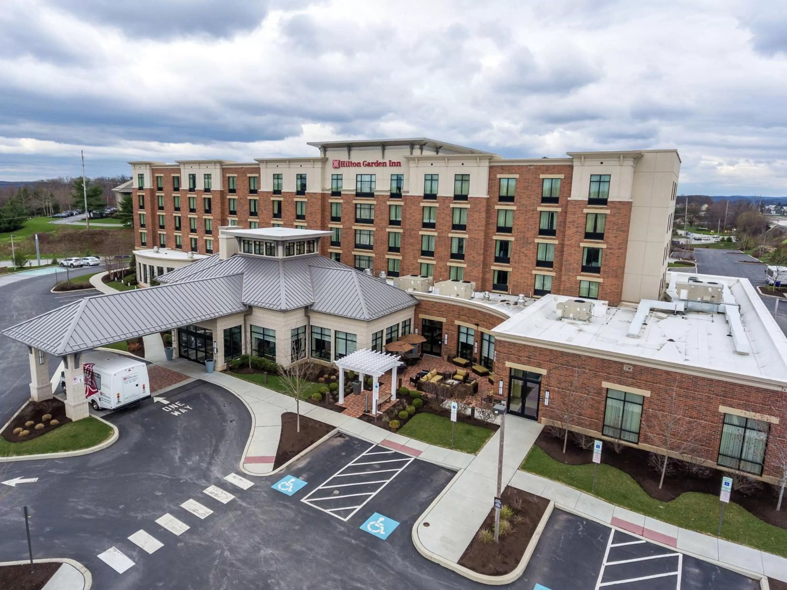 Property building in Hilton Garden Inn Exton-West Chester