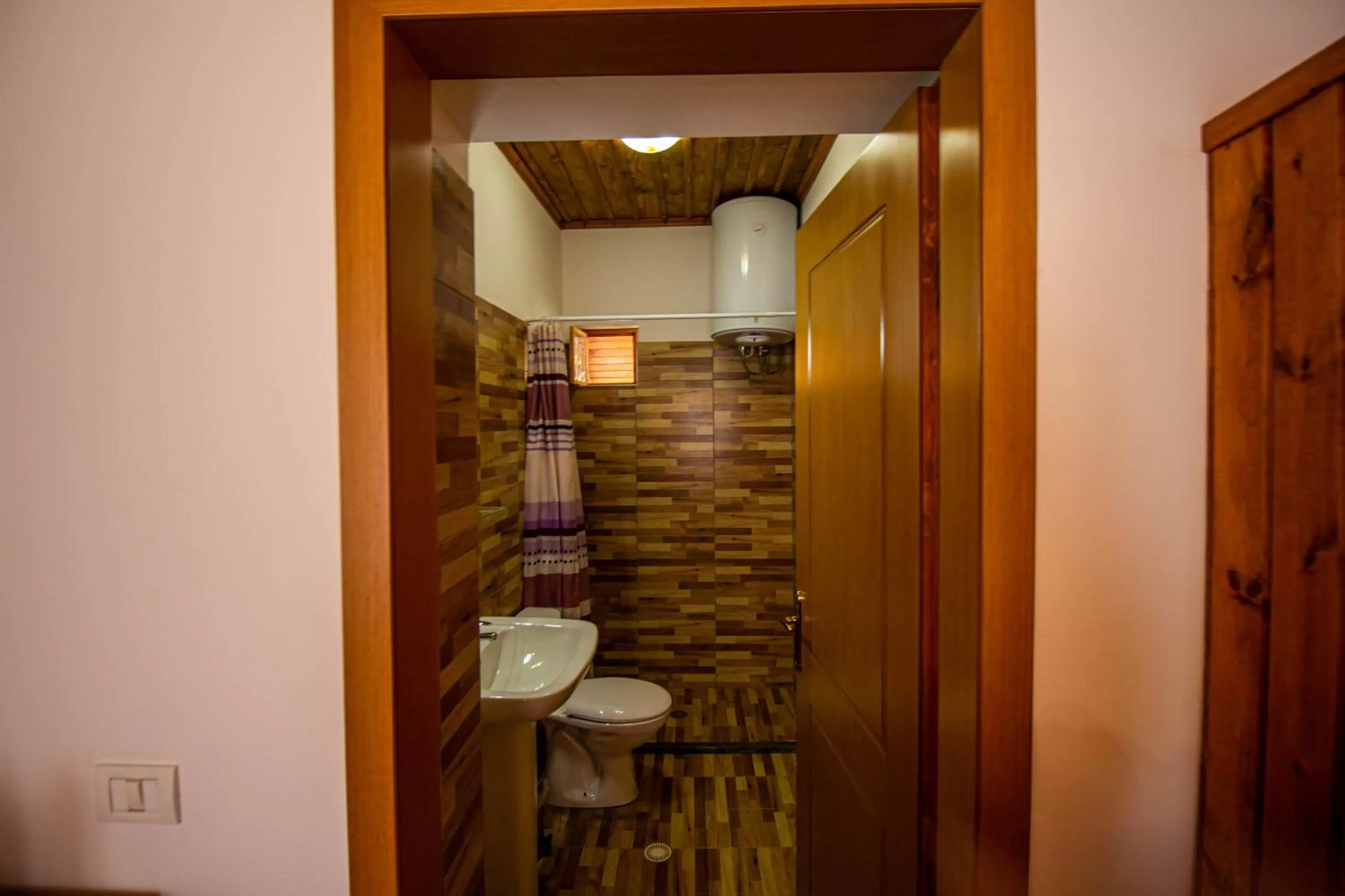 Bathroom in Hotel Bebej Tradicional