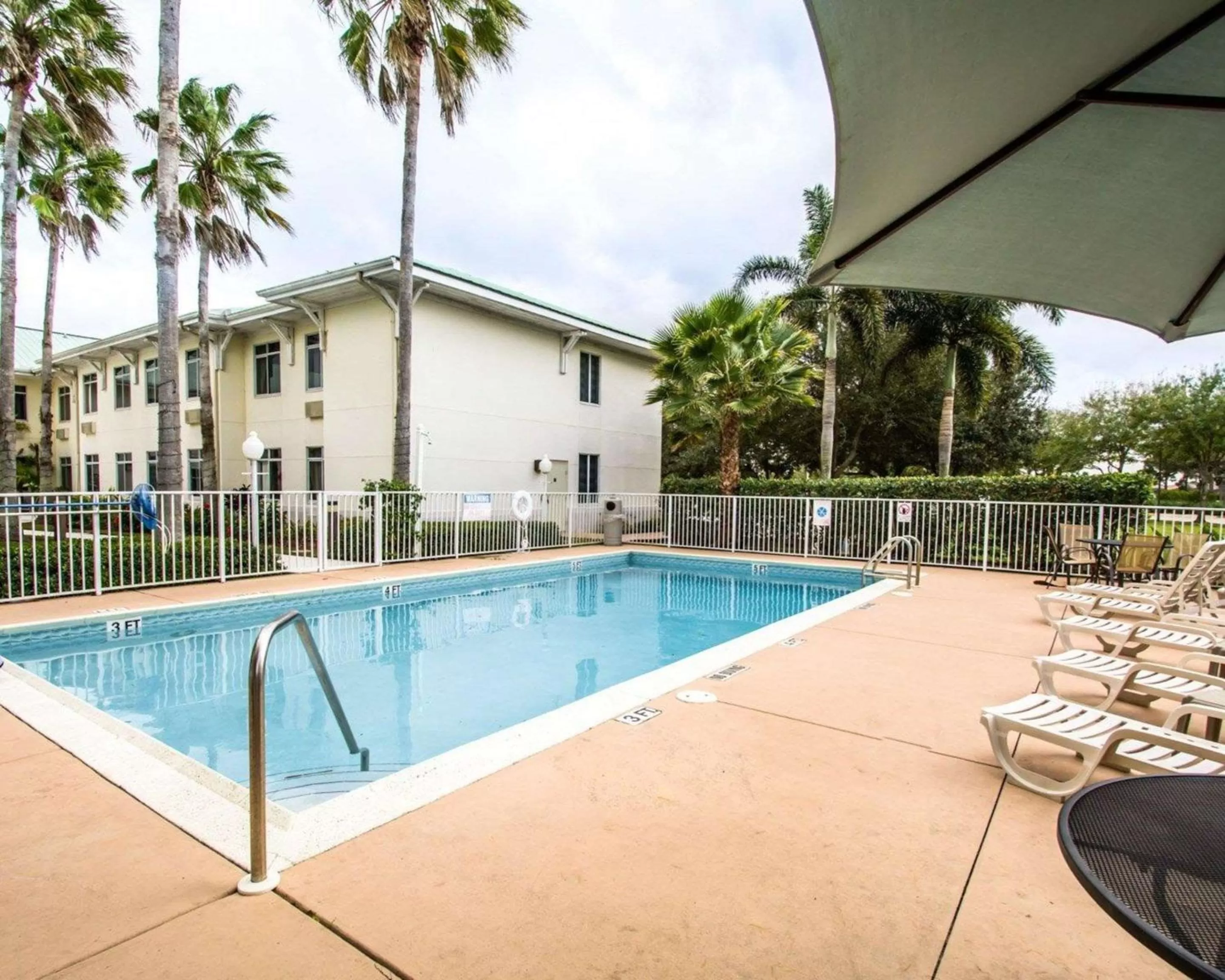 Swimming pool in Sleep Inn Port St Lucie at PGA Village
