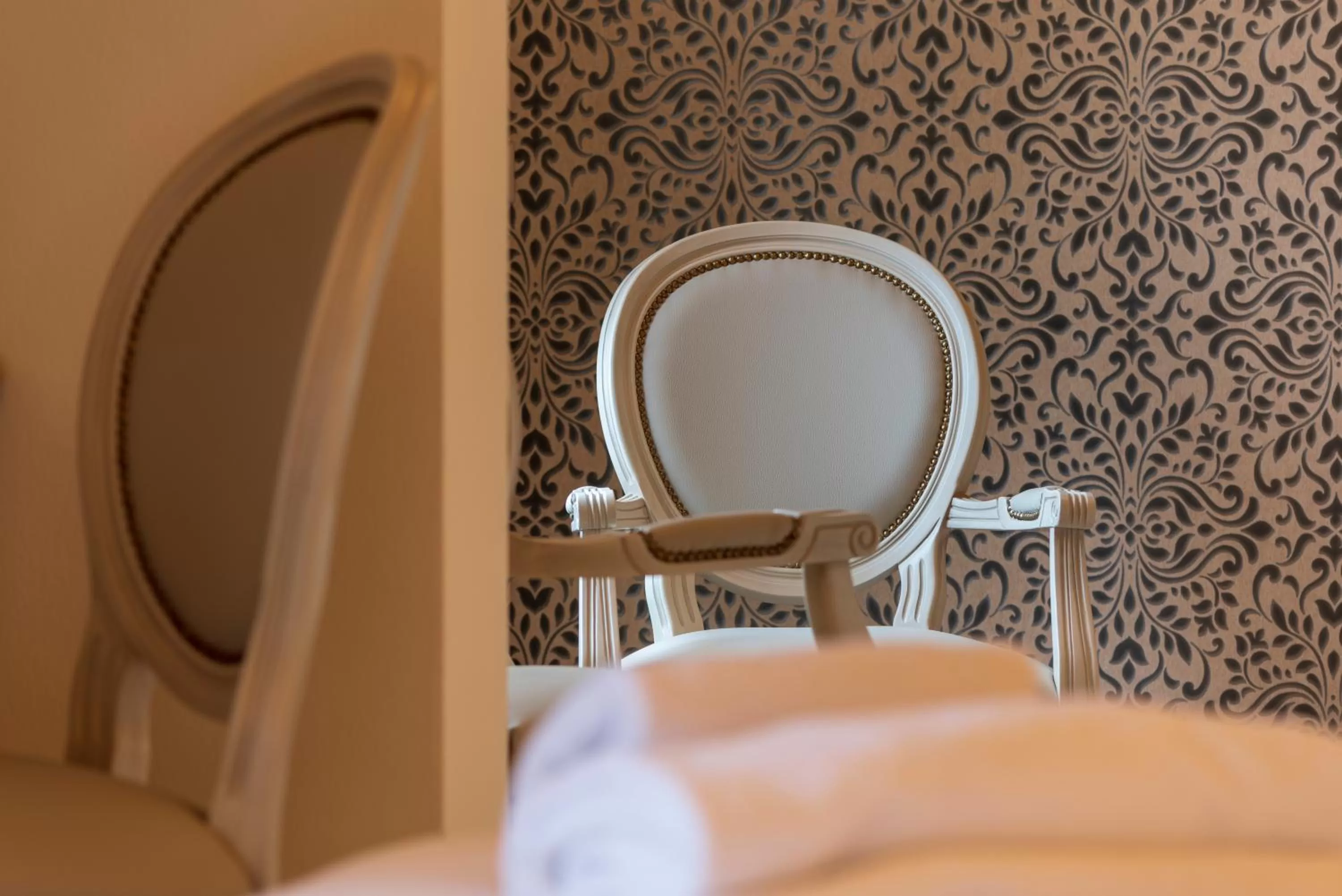 Decorative detail, Bed in Villa Elda Boutique Hotel