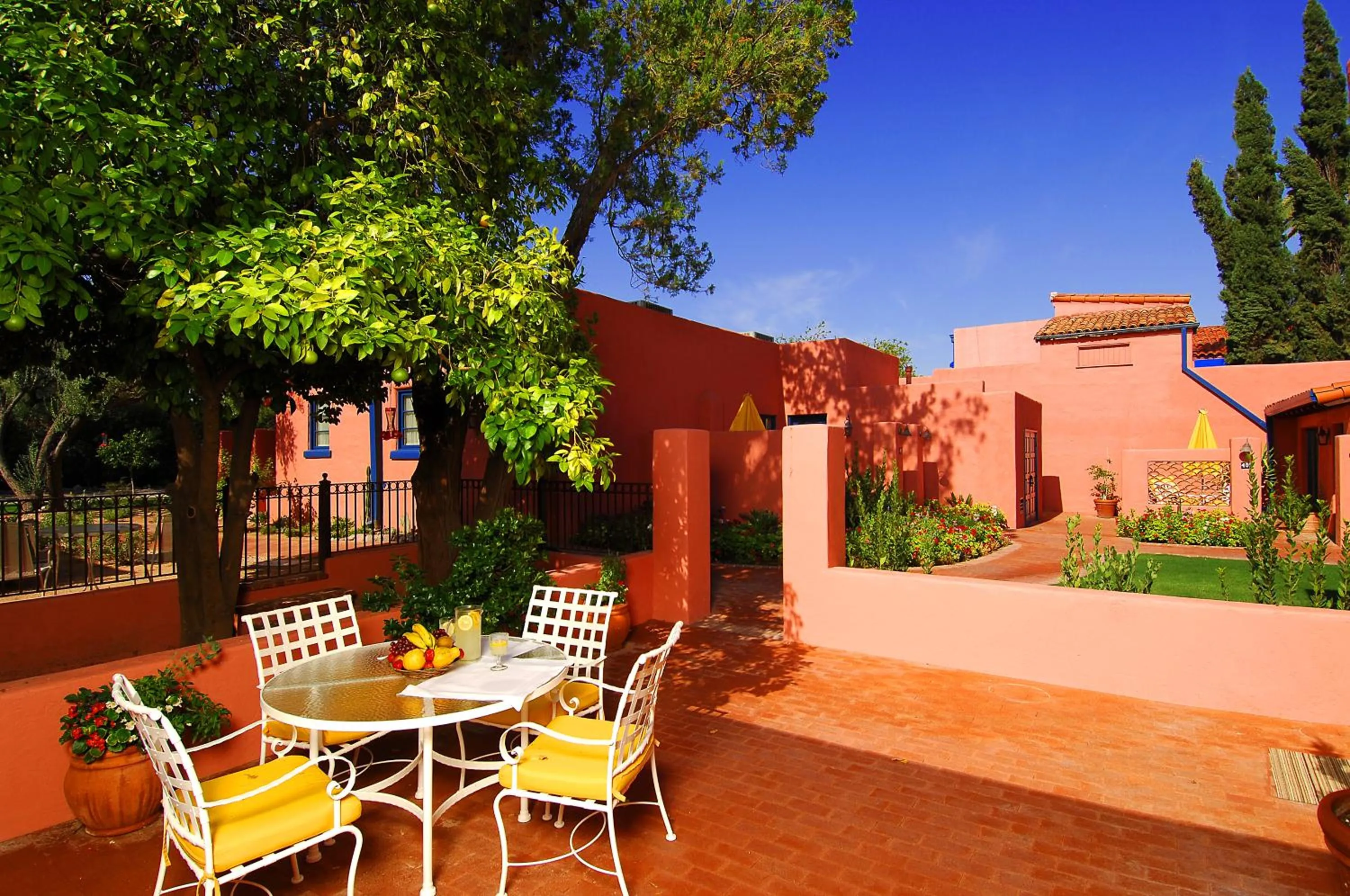 Balcony/Terrace in Arizona Inn