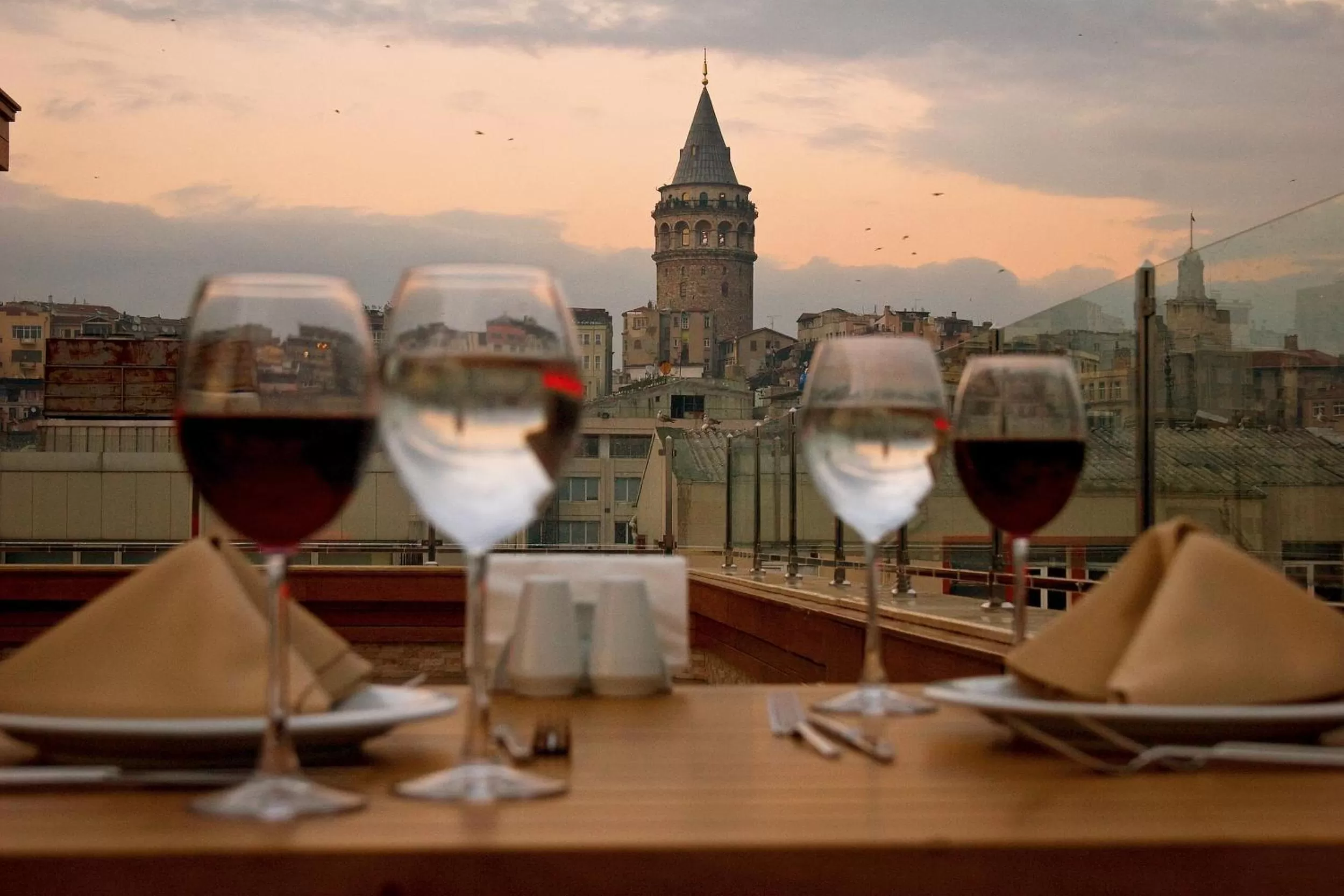 Restaurant/places to eat in Istanbul Golden City Hotel