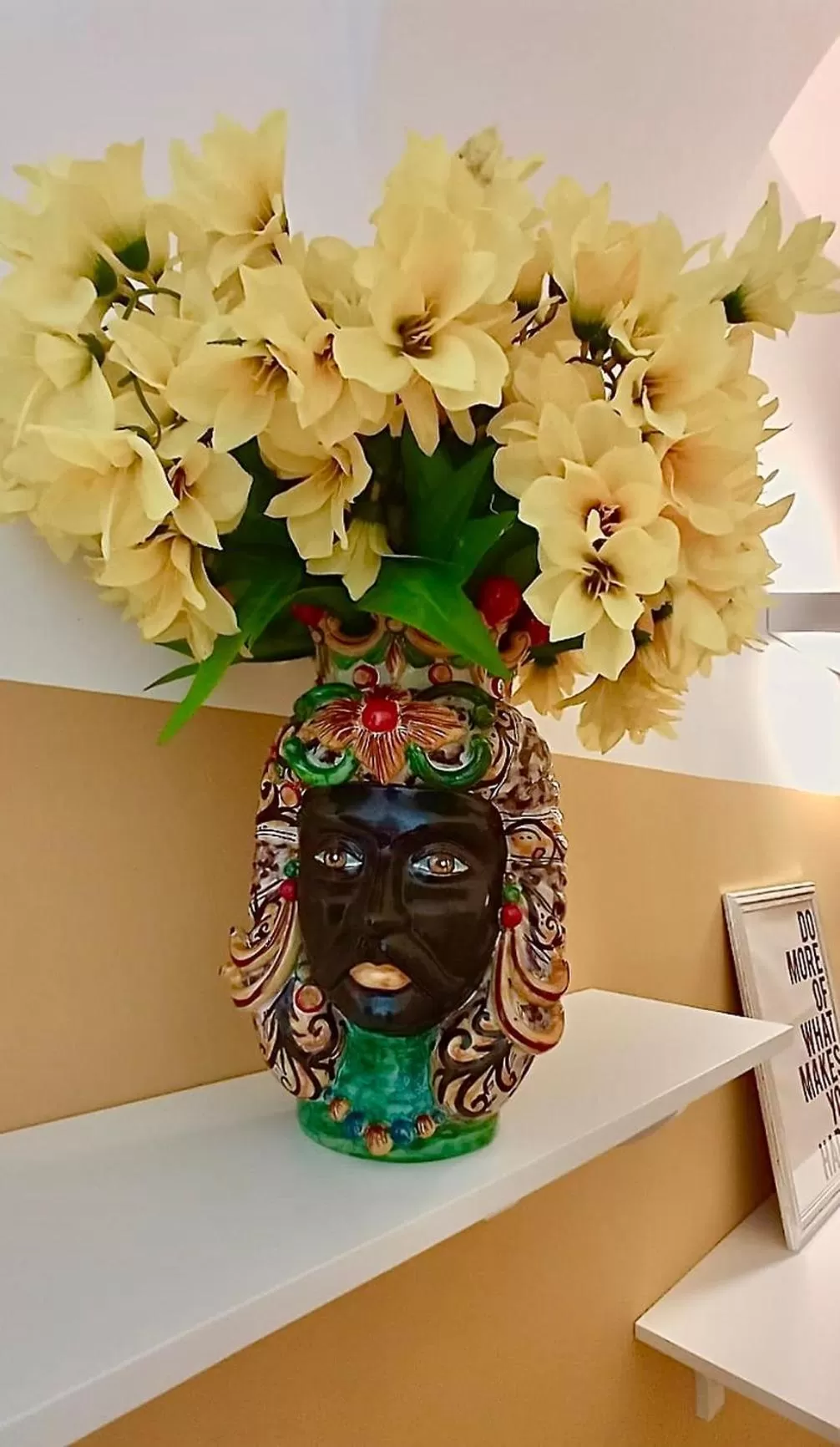 Staff in Relais Roma Vaticano - METRO station Ottaviano