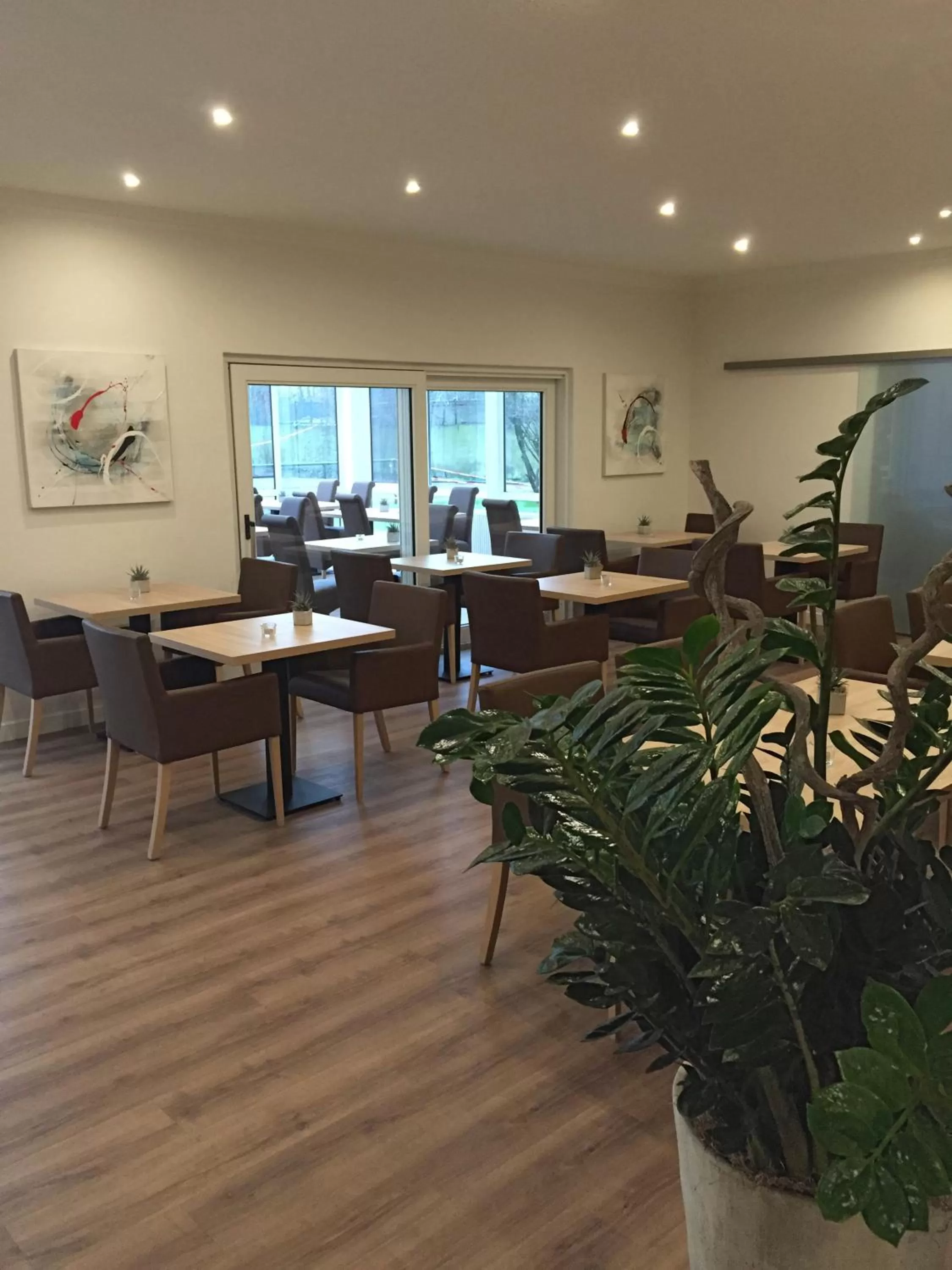 Restaurant/places to eat in Hotel Am Quellberg