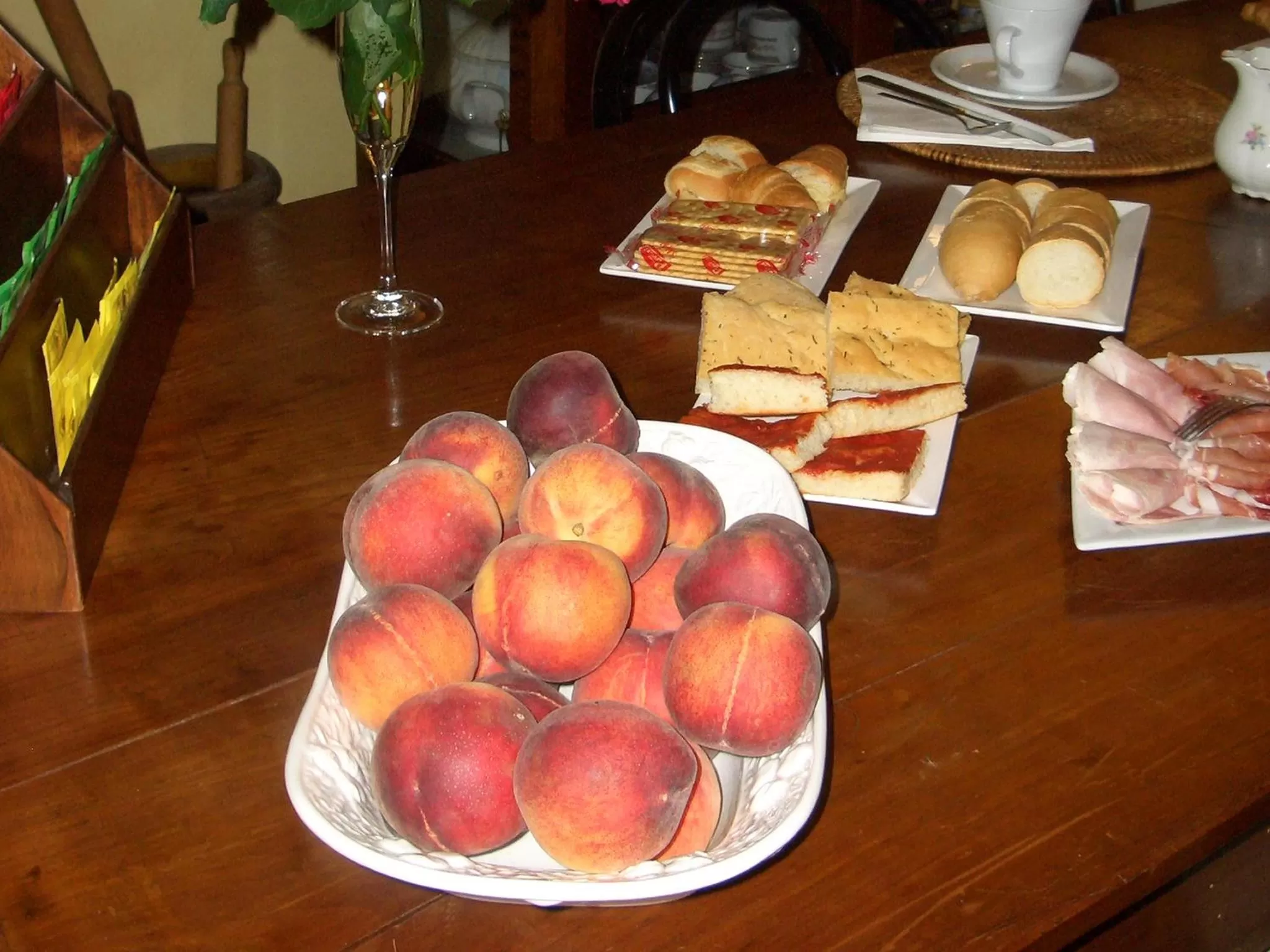 Continental breakfast in B&B Luce Riflessa