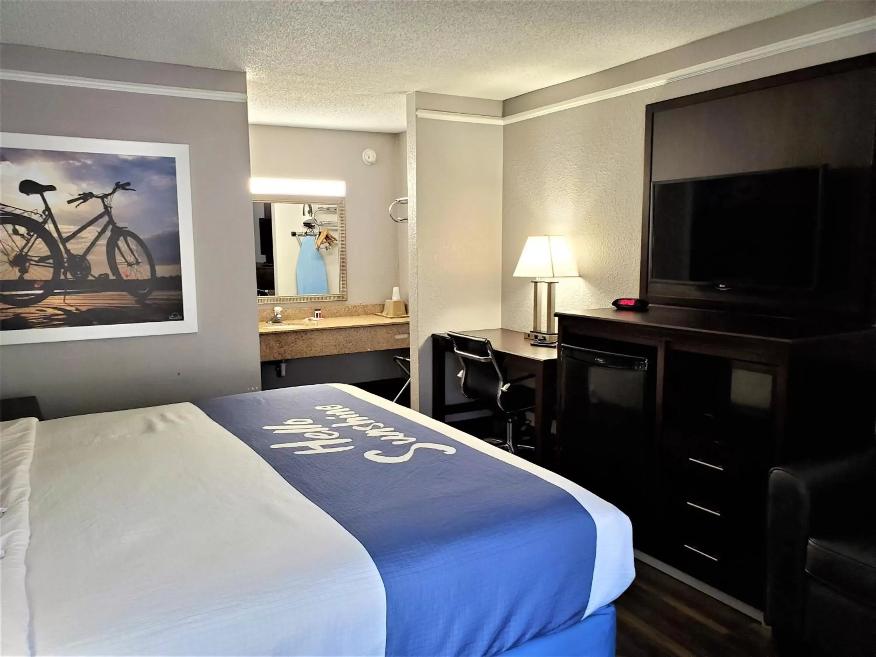 King Room - Smoking in Days Inn by Wyndham Rock Hill King Room - Smoking in Days Inn by Wyndham Rock Hill