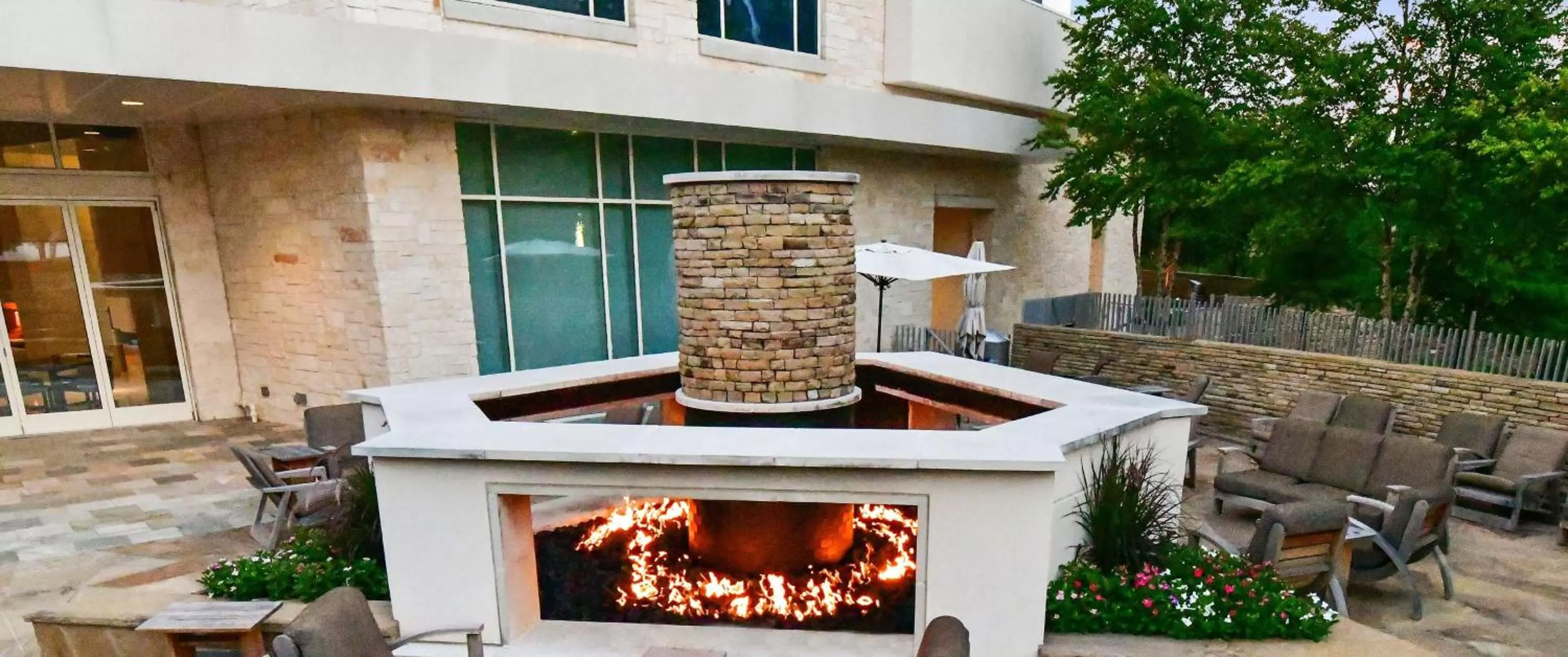 Patio in Hilton Dallas/Plano Granite Park