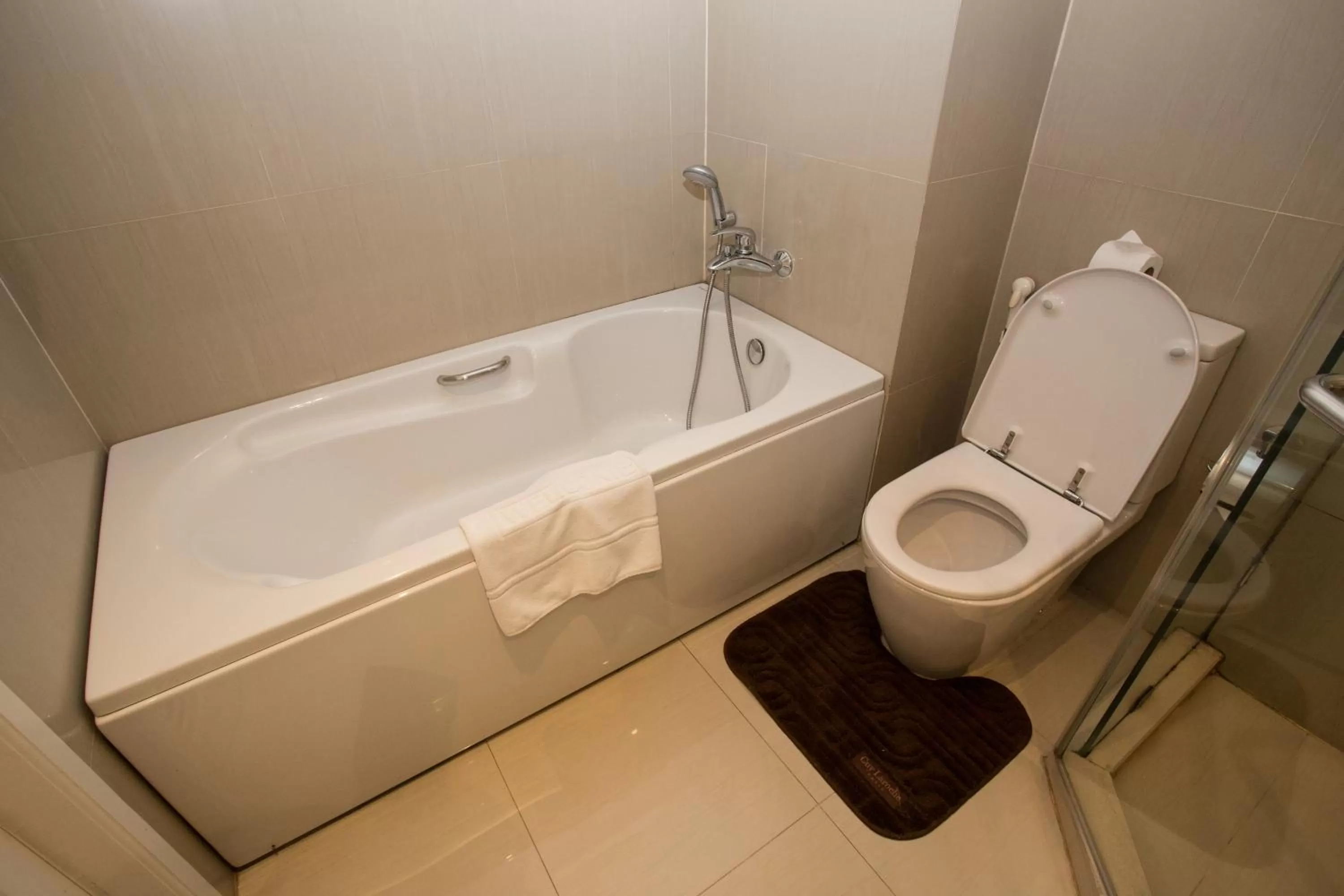 Bathroom in Hope Land Hotel 46/1