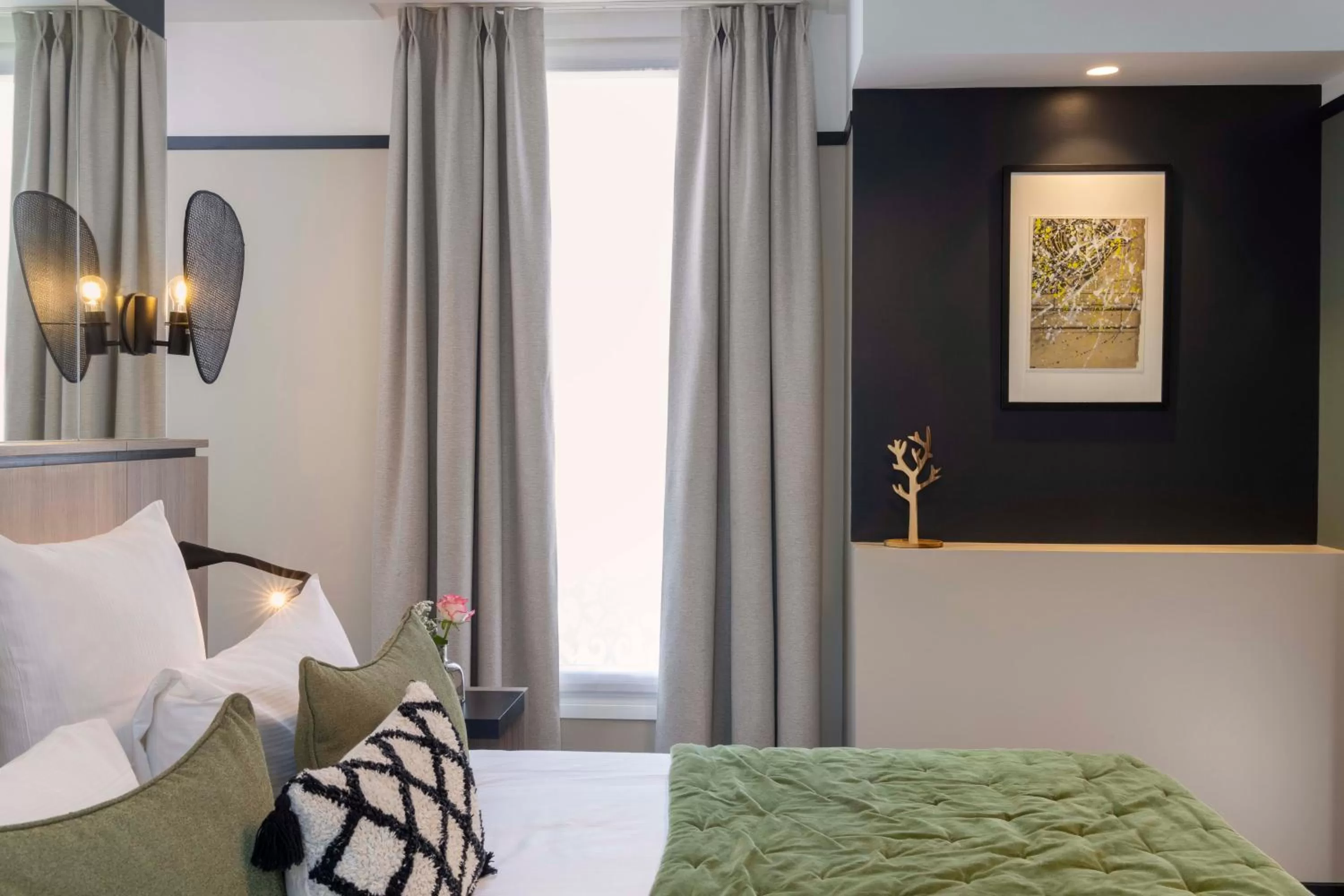 Bed in Hôtel Opéra Liège