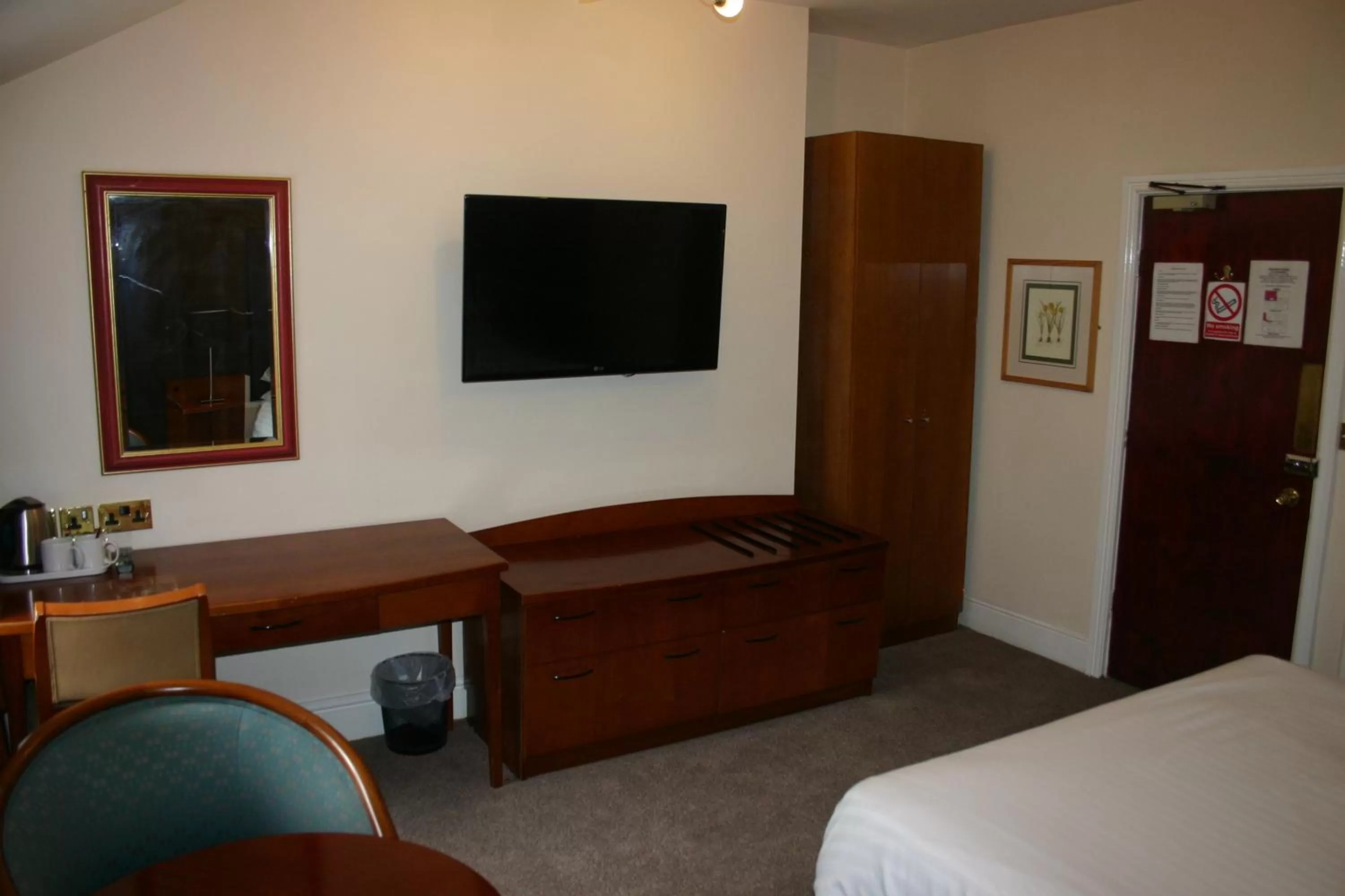 Decorative detail, Bed in The Vaults