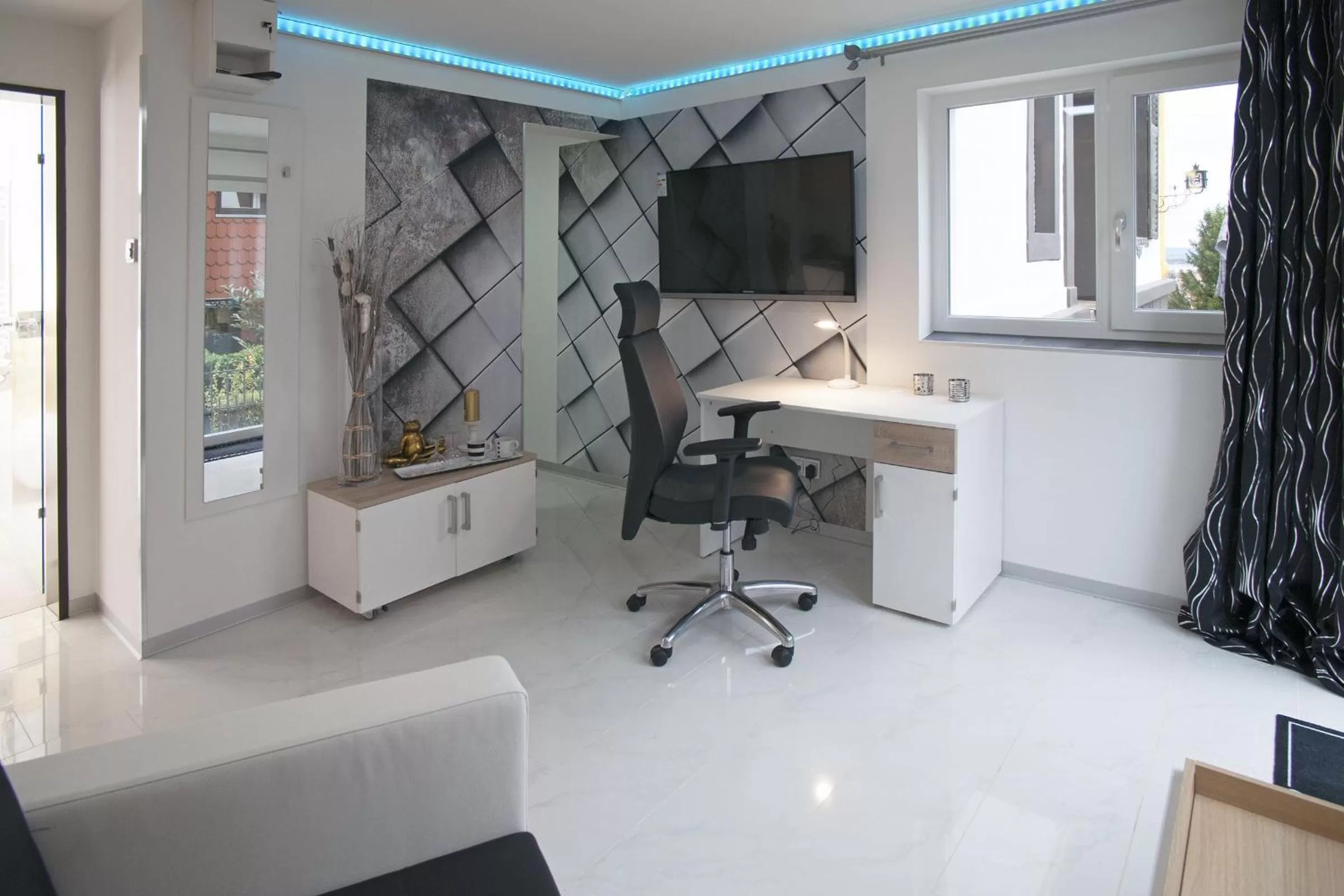 Photo of the whole room in Designpension Idyll Nr2 Hotel Garni