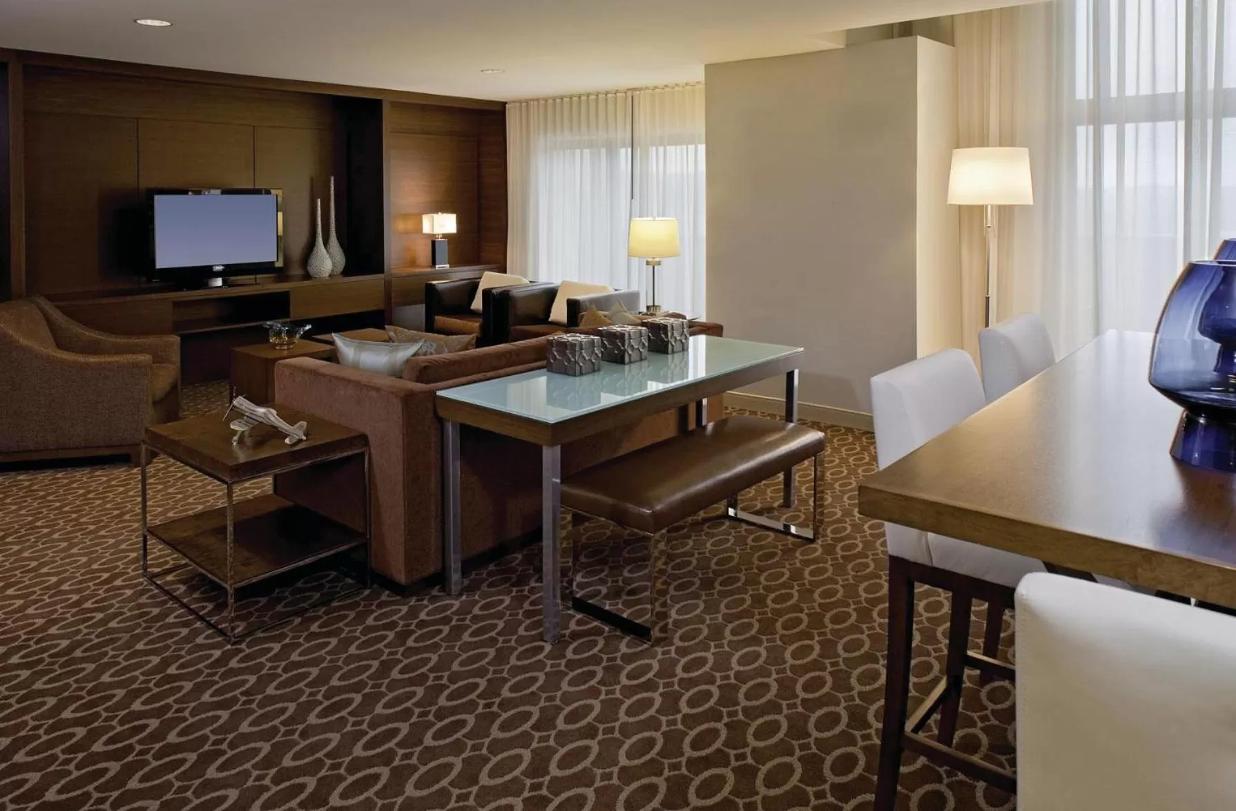 Deluxe King Suite in Hyatt Regency O'Hare Chicago