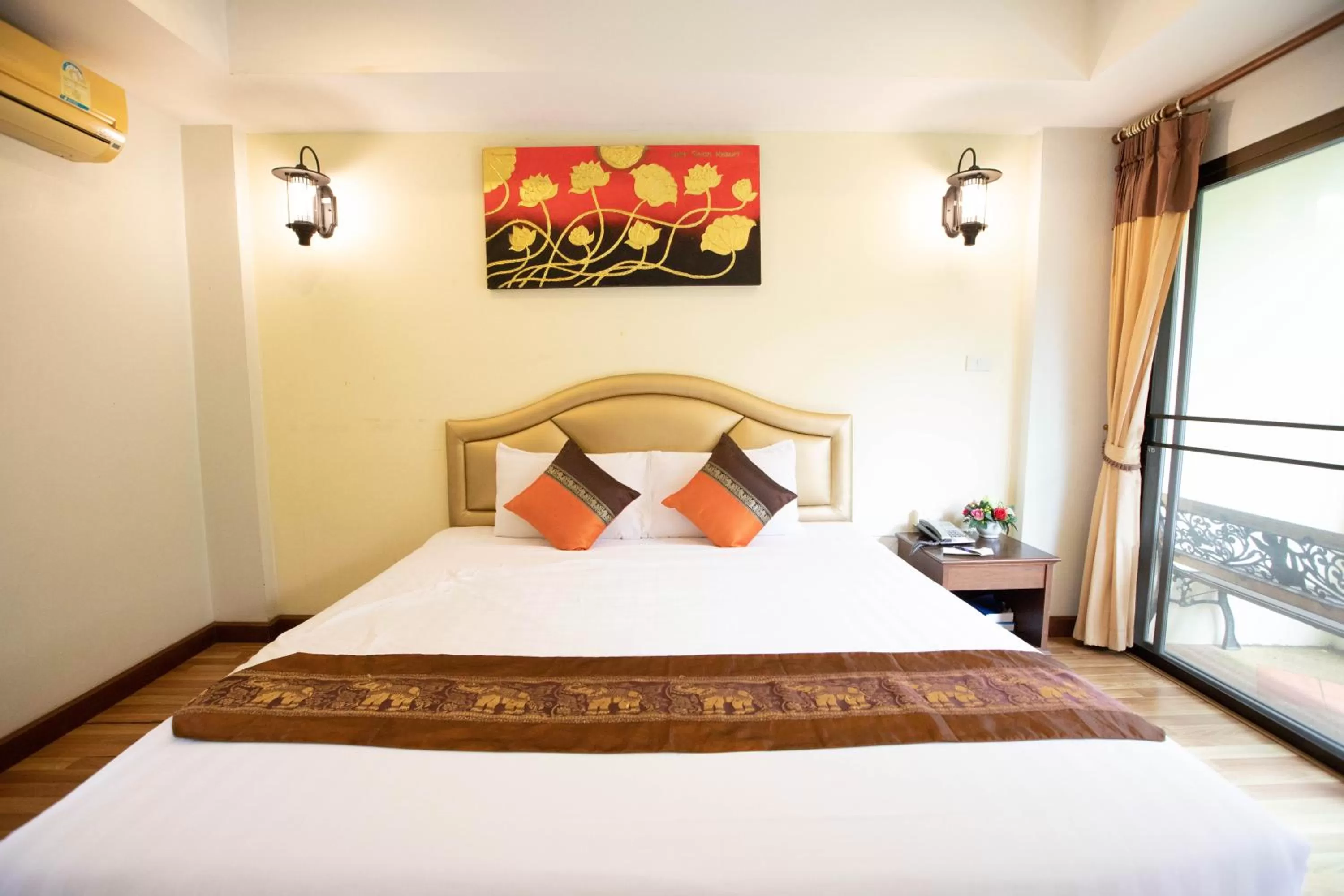 Bed in Luckswan Resort Chiang Rai - SHA Extra Plus