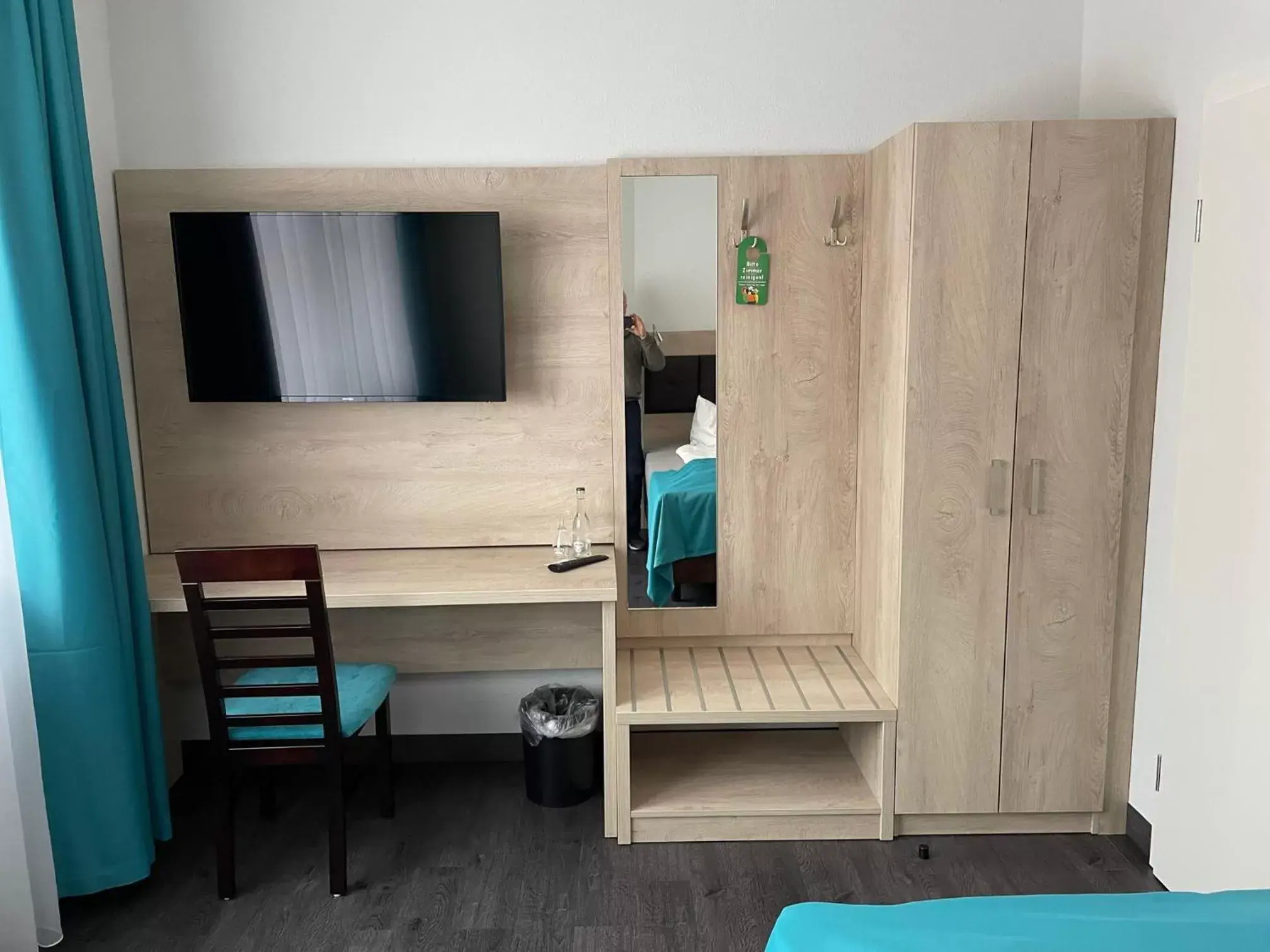 Single Room with Bathroom in Hotel Steakhouse Am Rathaus Single Room with Bathroom in Hotel Steakhouse Am Rathaus