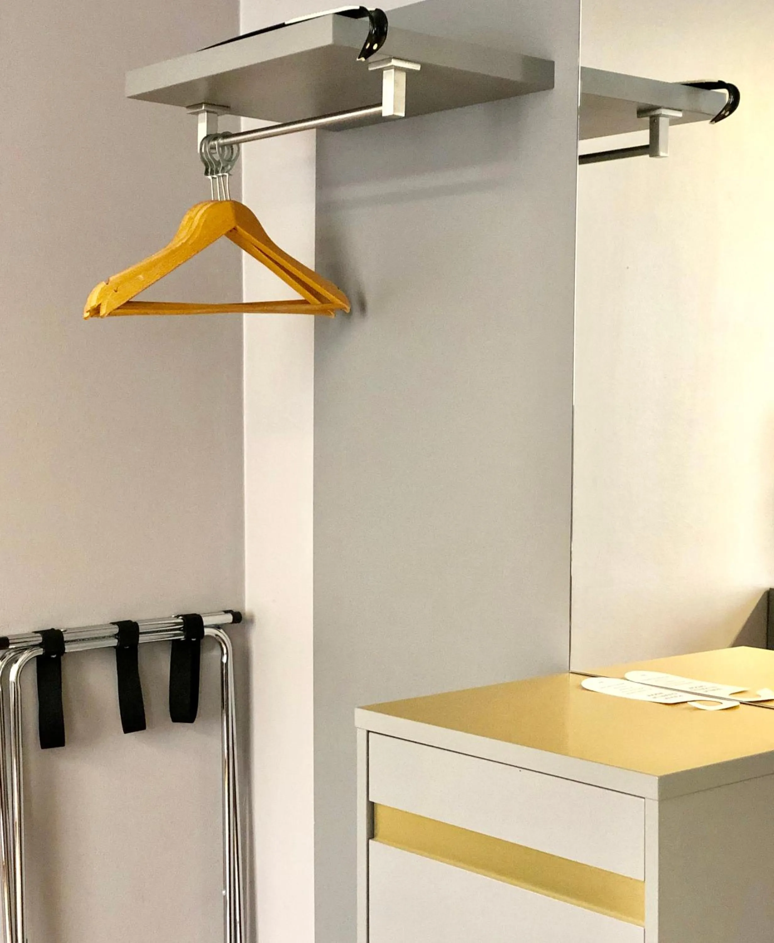 Photo of the whole room in Hotel Arena Inn - Berlin Mitte