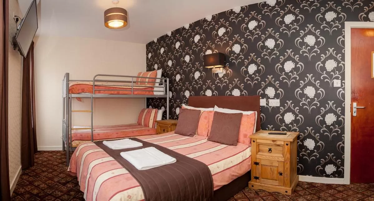 bunk bed, Bed in The Trafford Hotel