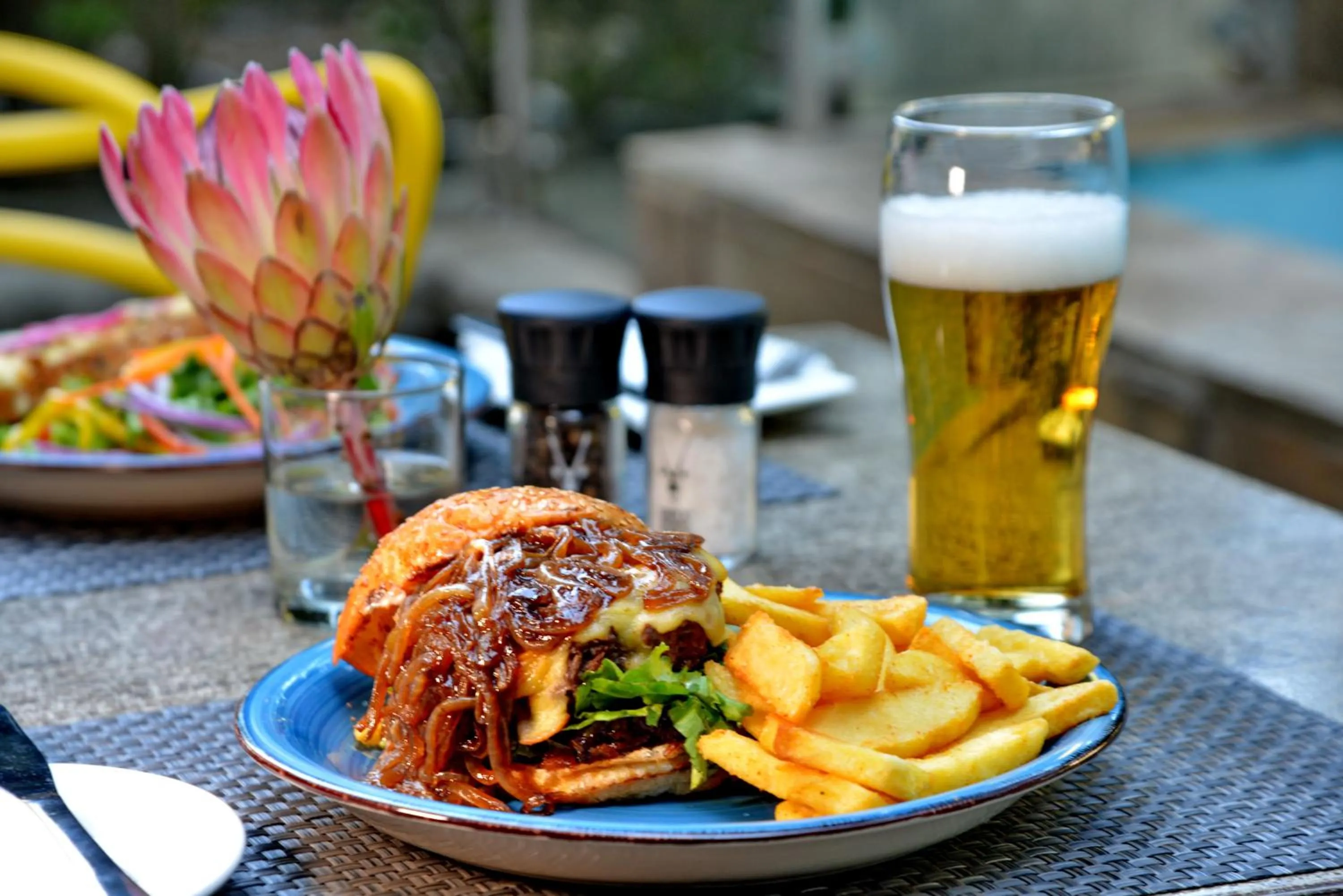 Food and drinks in Fountains Hotel