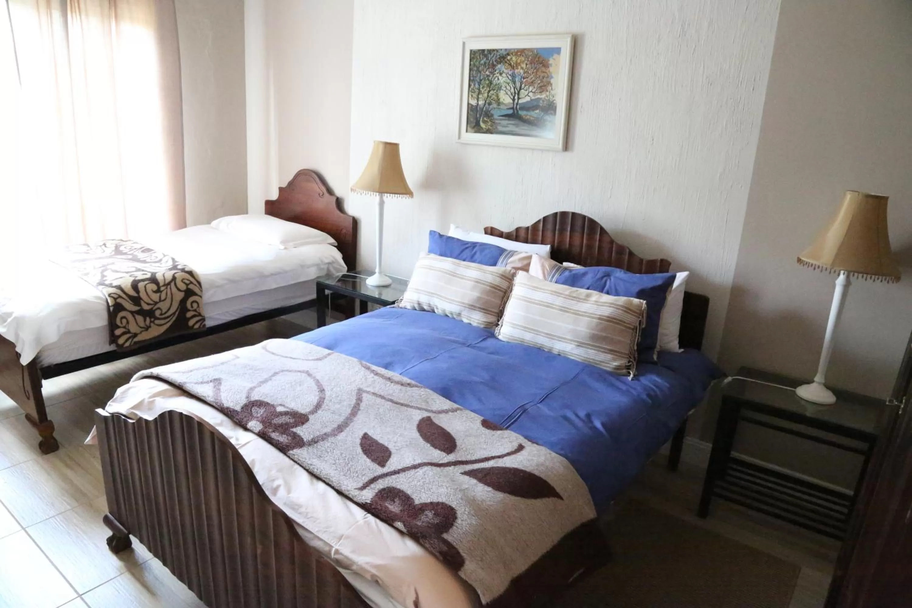 Bed in The Highveld Cape Inn