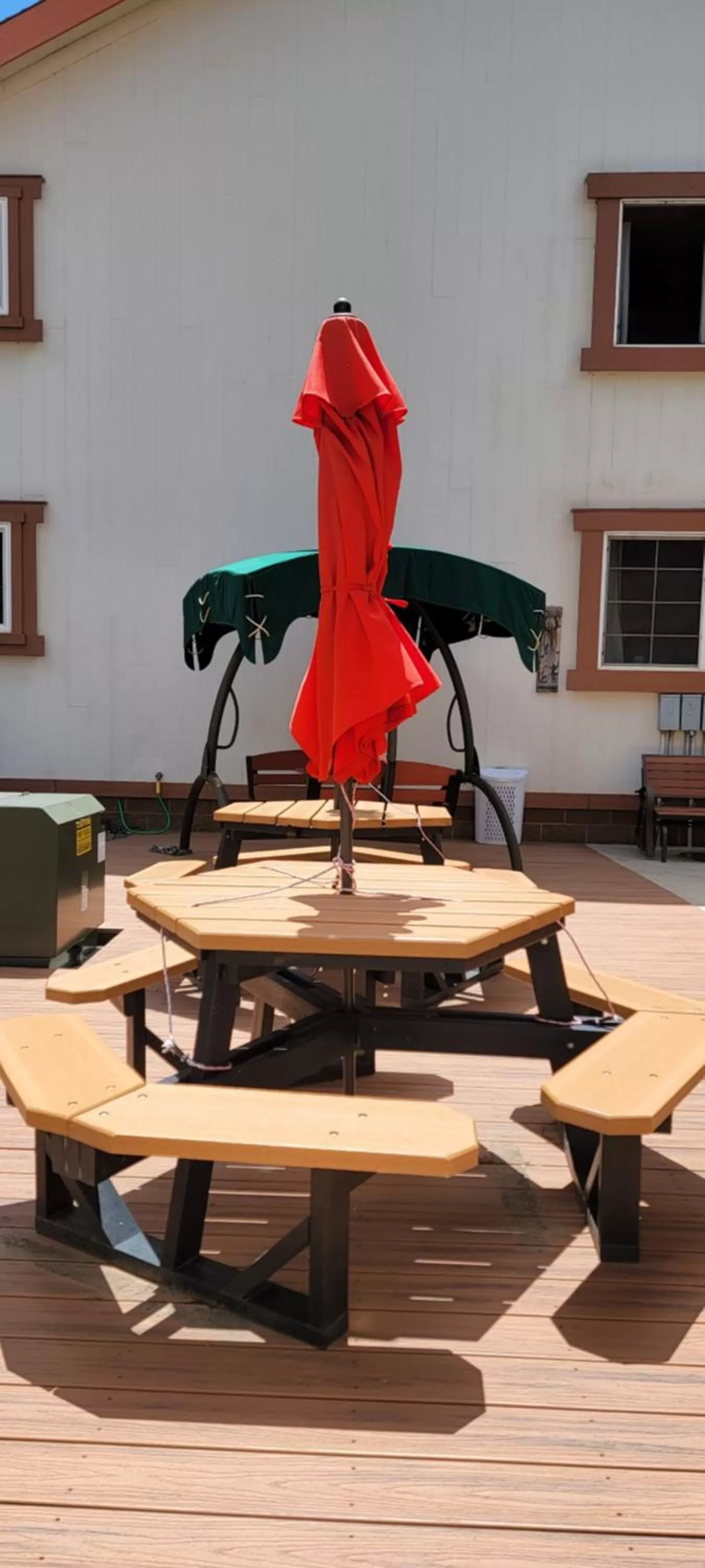 Property building in Hot Springs Inn