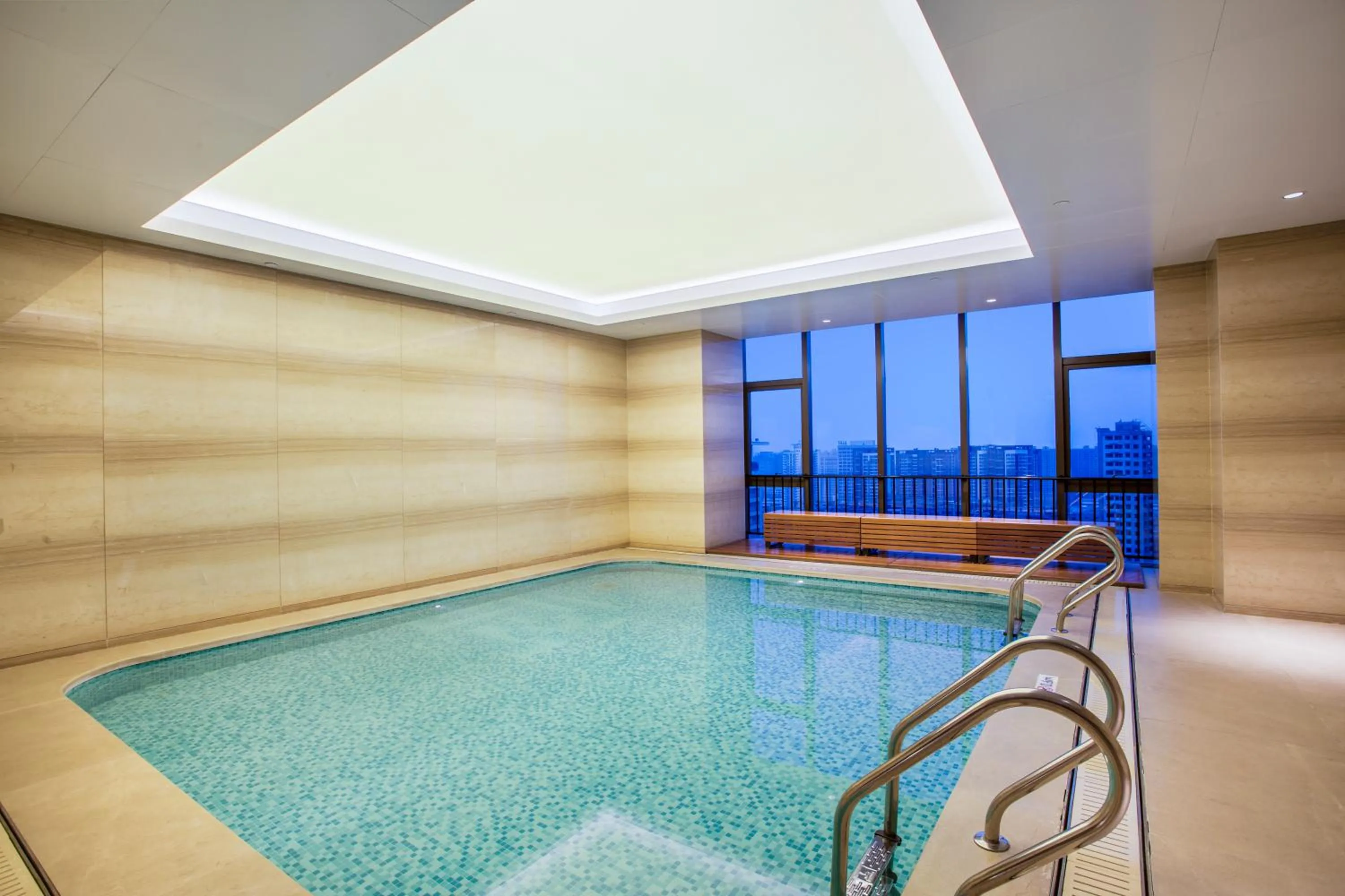 Swimming pool in Somerset Xindicheng Xi'an