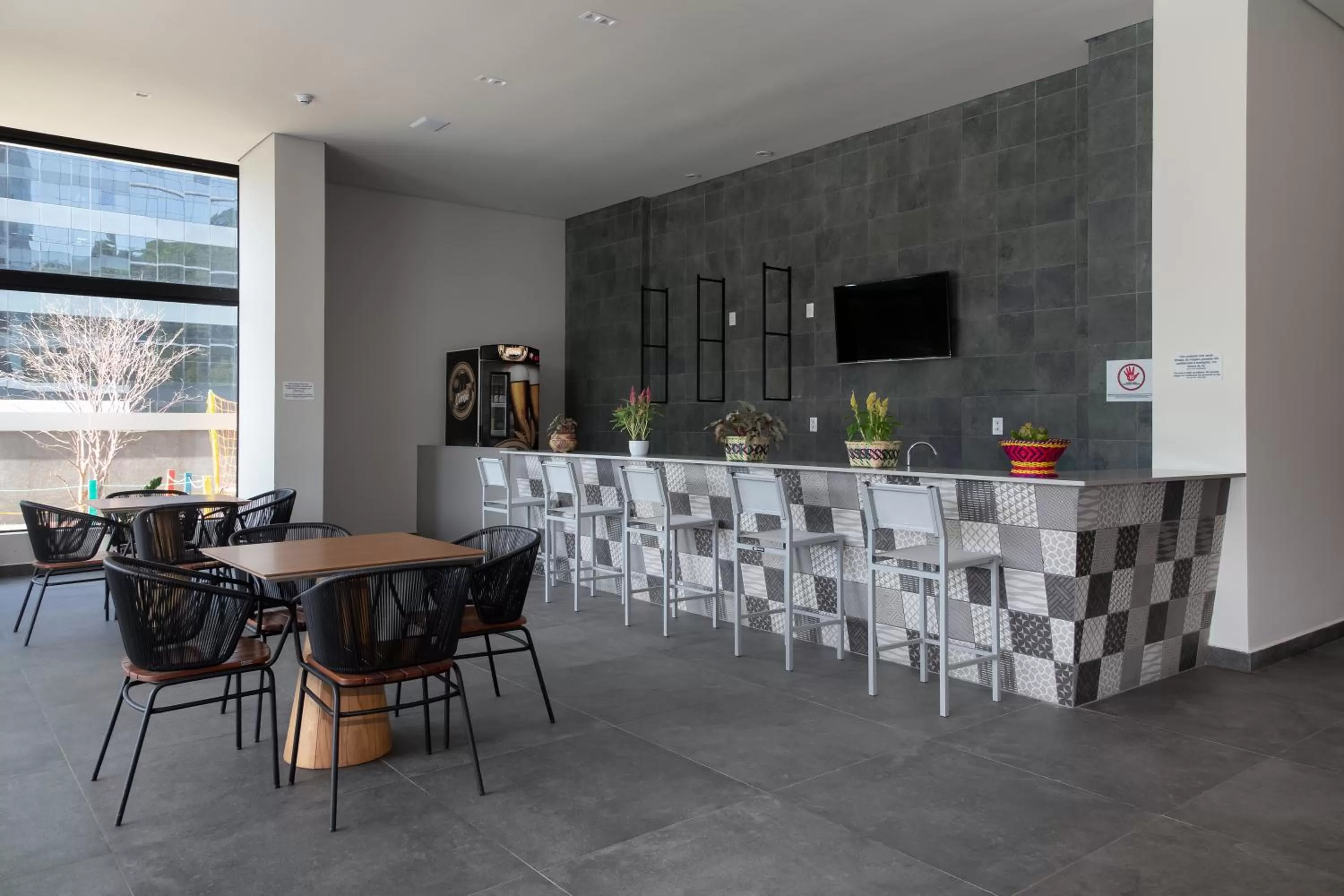 Restaurant/places to eat in Hilton Garden Inn Praia Brava