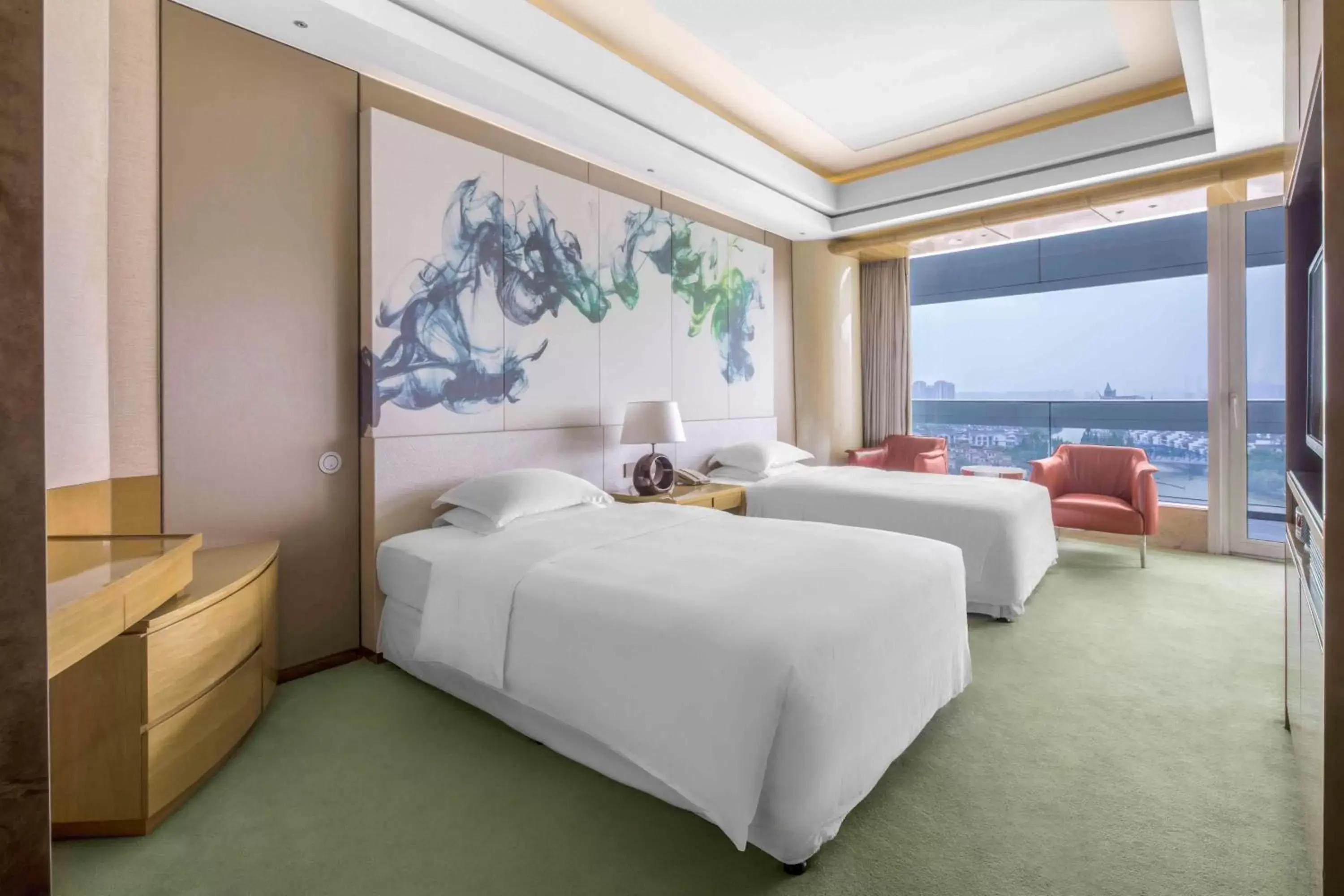 Selection King Room with Resort View in Sheraton Huzhou Taihu Lake Hot Spring Resort & Spa Selection King Room with Resort View in Sheraton Huzhou Taihu Lake Hot Spring Resort & Spa