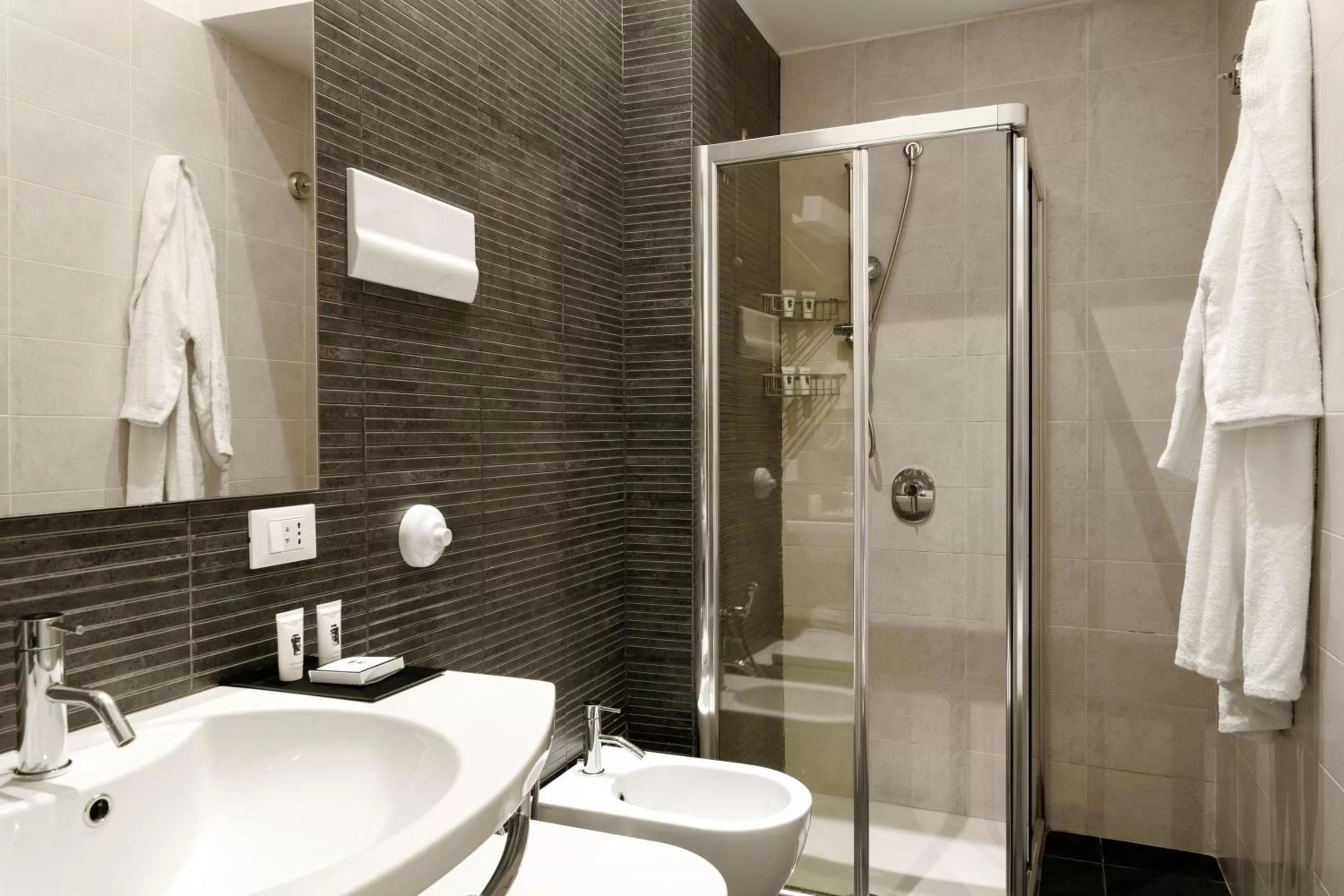 Bathroom in Palazzo Brunaccini Boutique Hotel