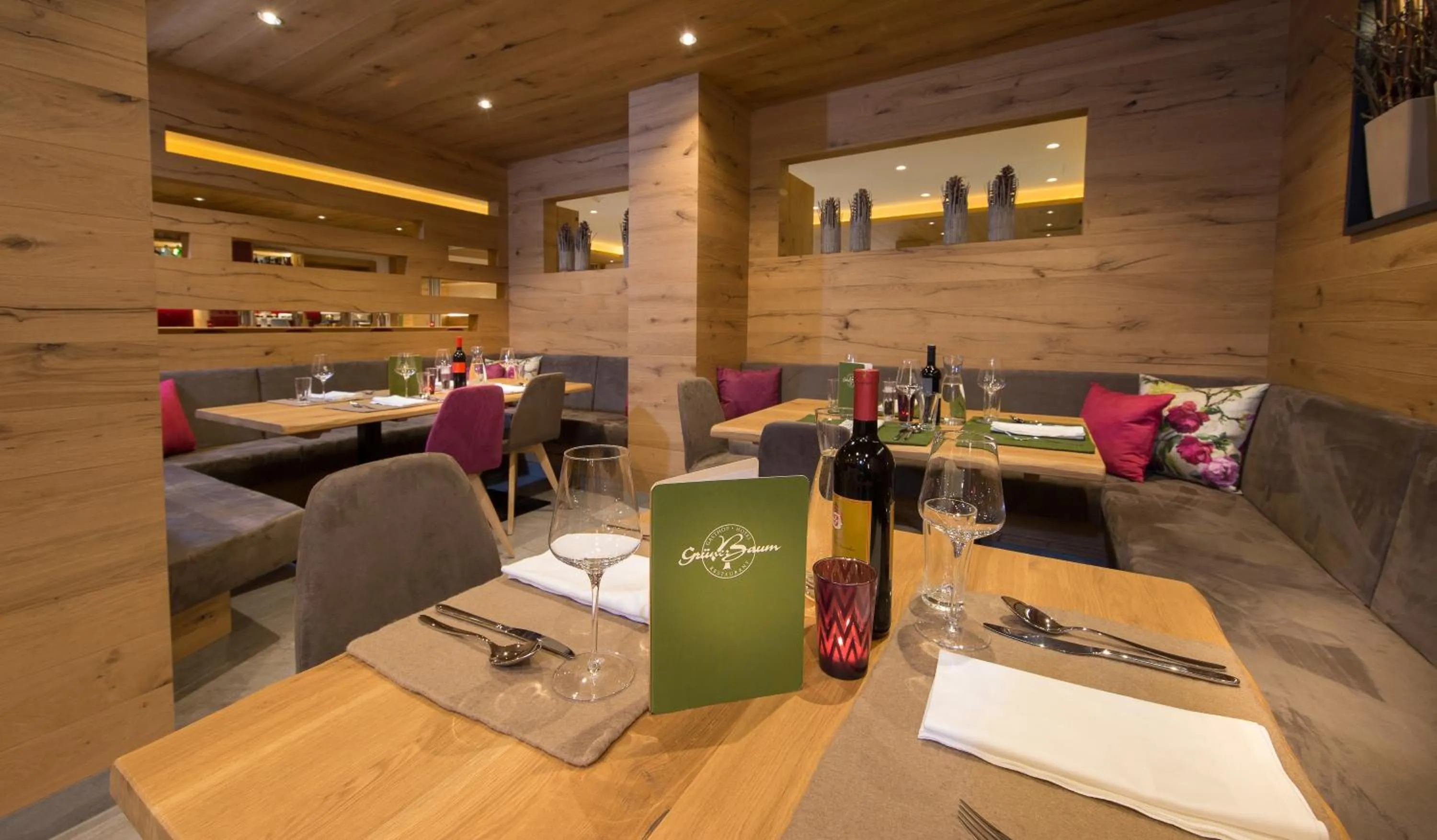 Decorative detail in Hotel Grüner Baum