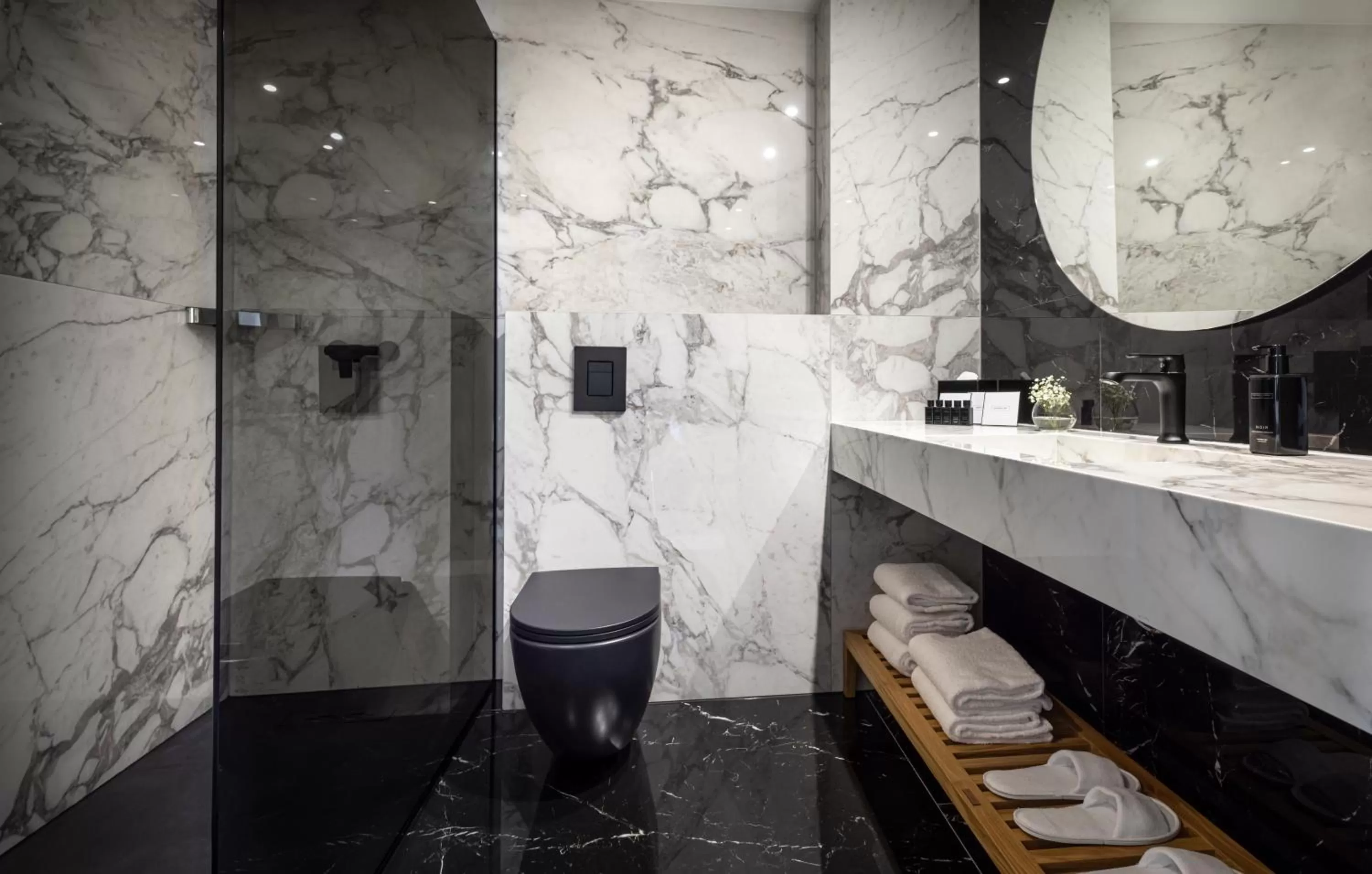 Shower in Grand Hotel Adriatic