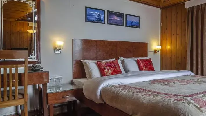 Double Room - Attic in Hotel Shangrila Regency Double Room - Attic in Hotel Shangrila Regency