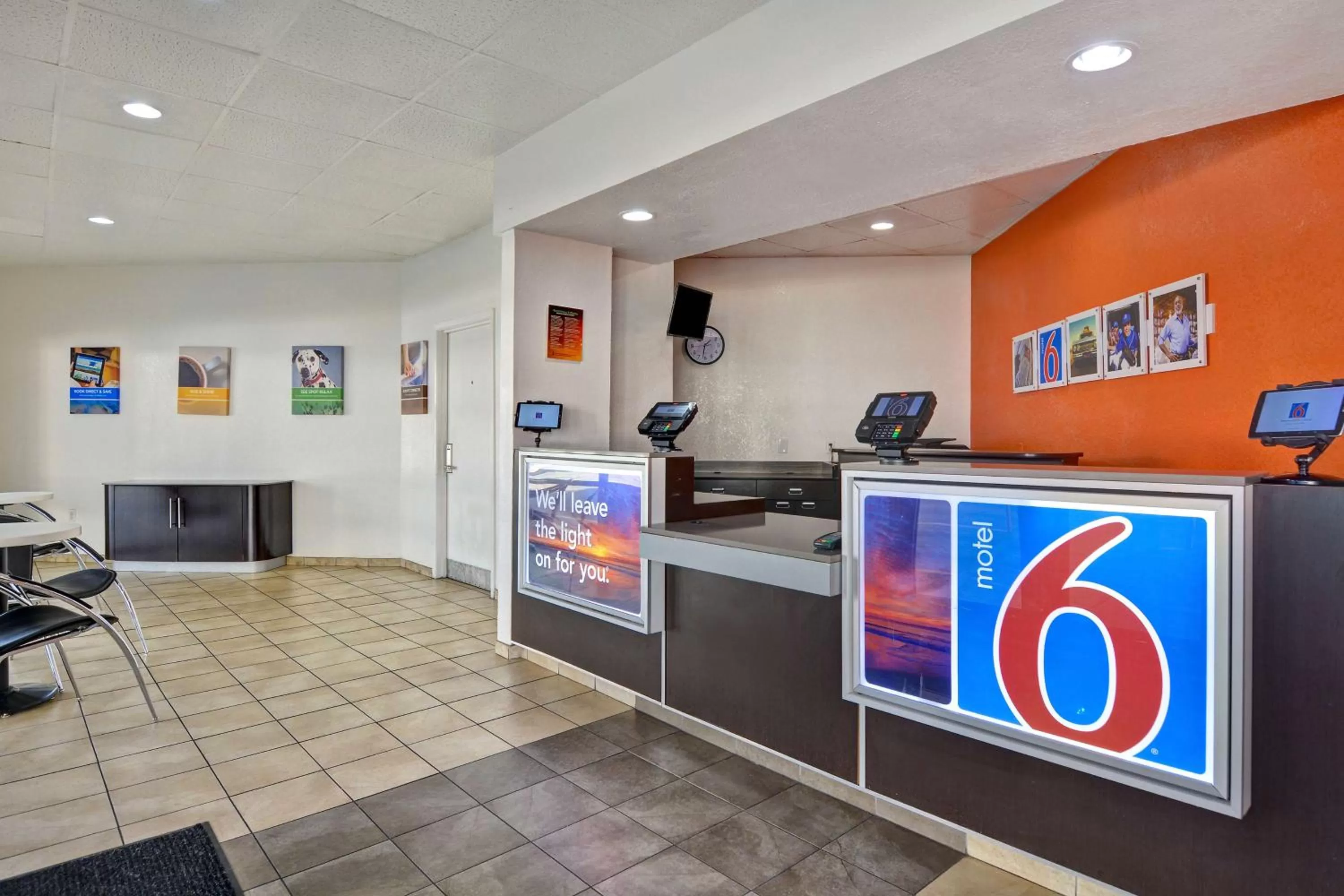 Lobby or reception in Motel 6-Destin, FL