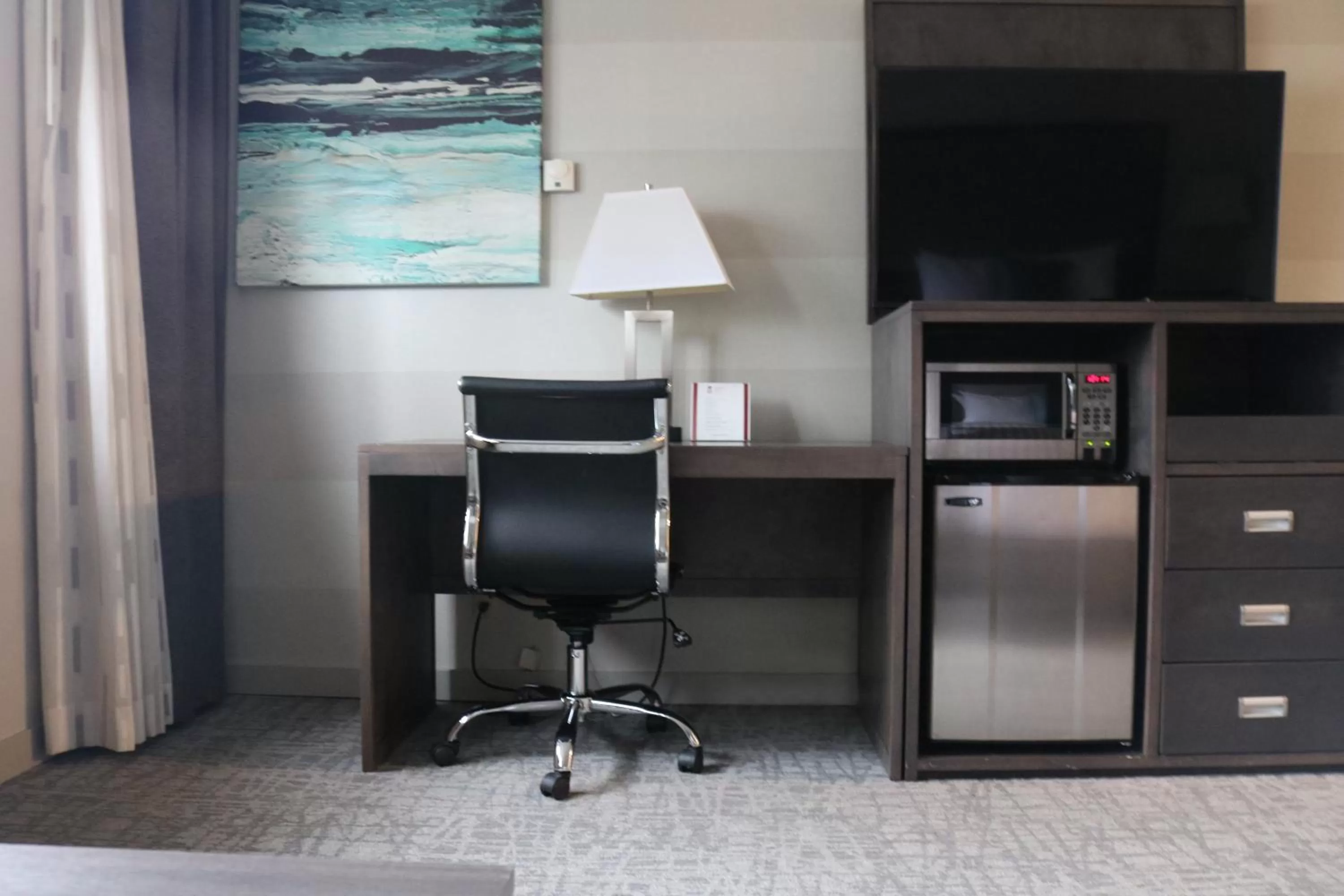 Bedroom in Best Western Plus Sands