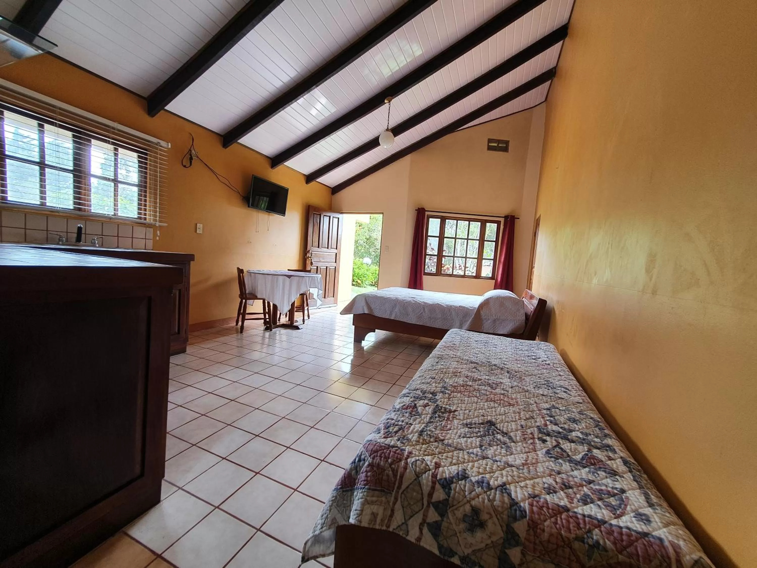 Bed in Hotel Villa Zurqui