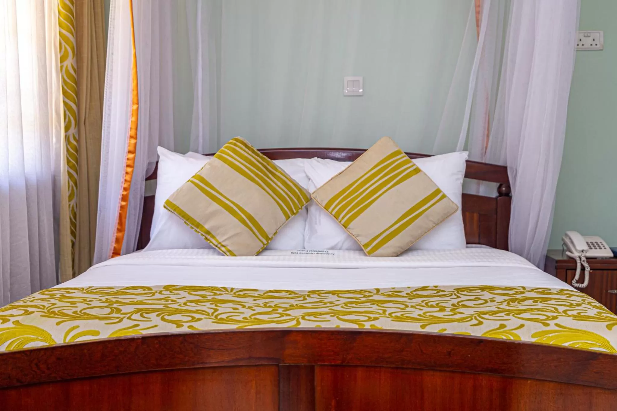 Photo of the whole room, Bed in Desmond Tutu Conference Centre