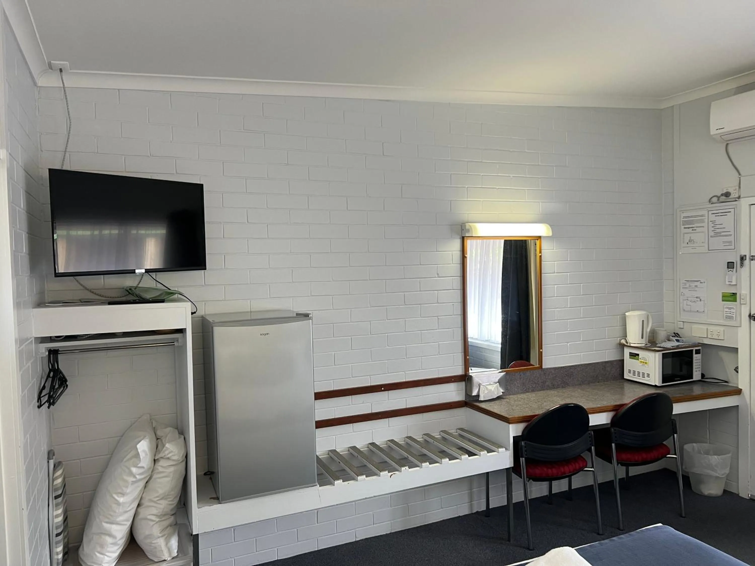 TV and multimedia in Arkana Motel