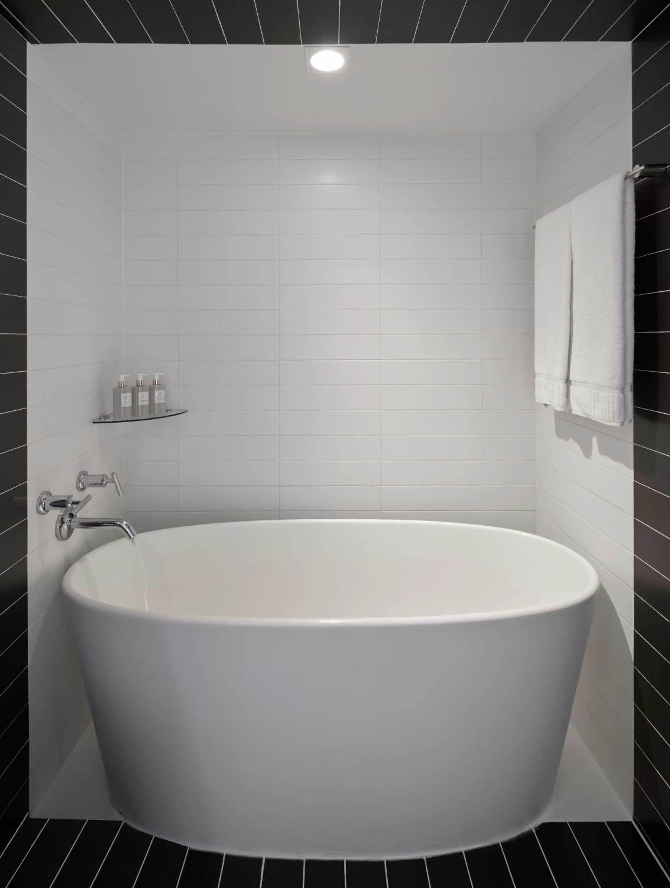 Bathroom in Hotel Zena Washington DC