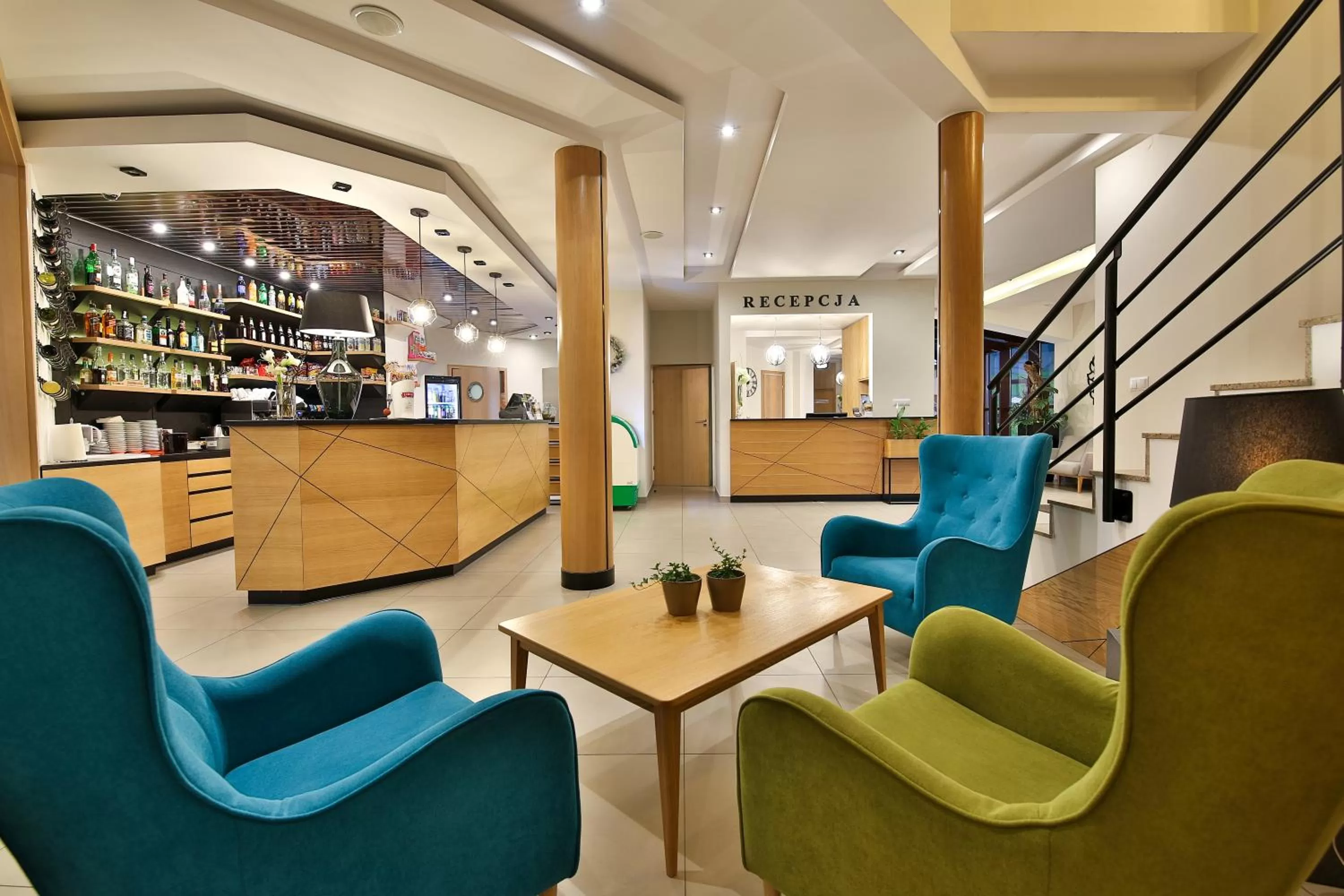 Lobby or reception in Hotel Kompleks Beskid z basenem i stokiem narciarskim - blisko Babiej Góry