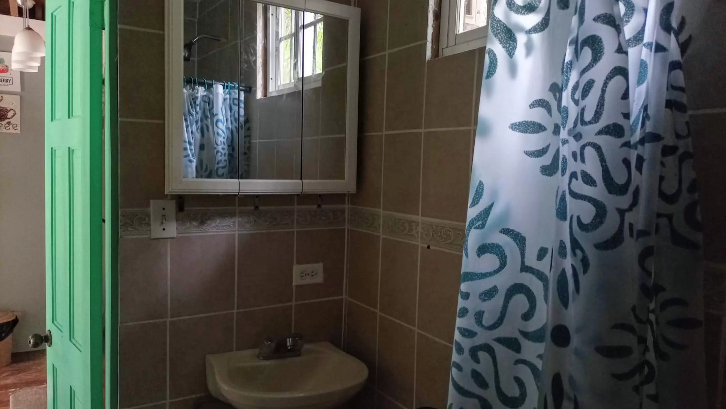 Bathroom in Tierra Verde Bed & Breakfast