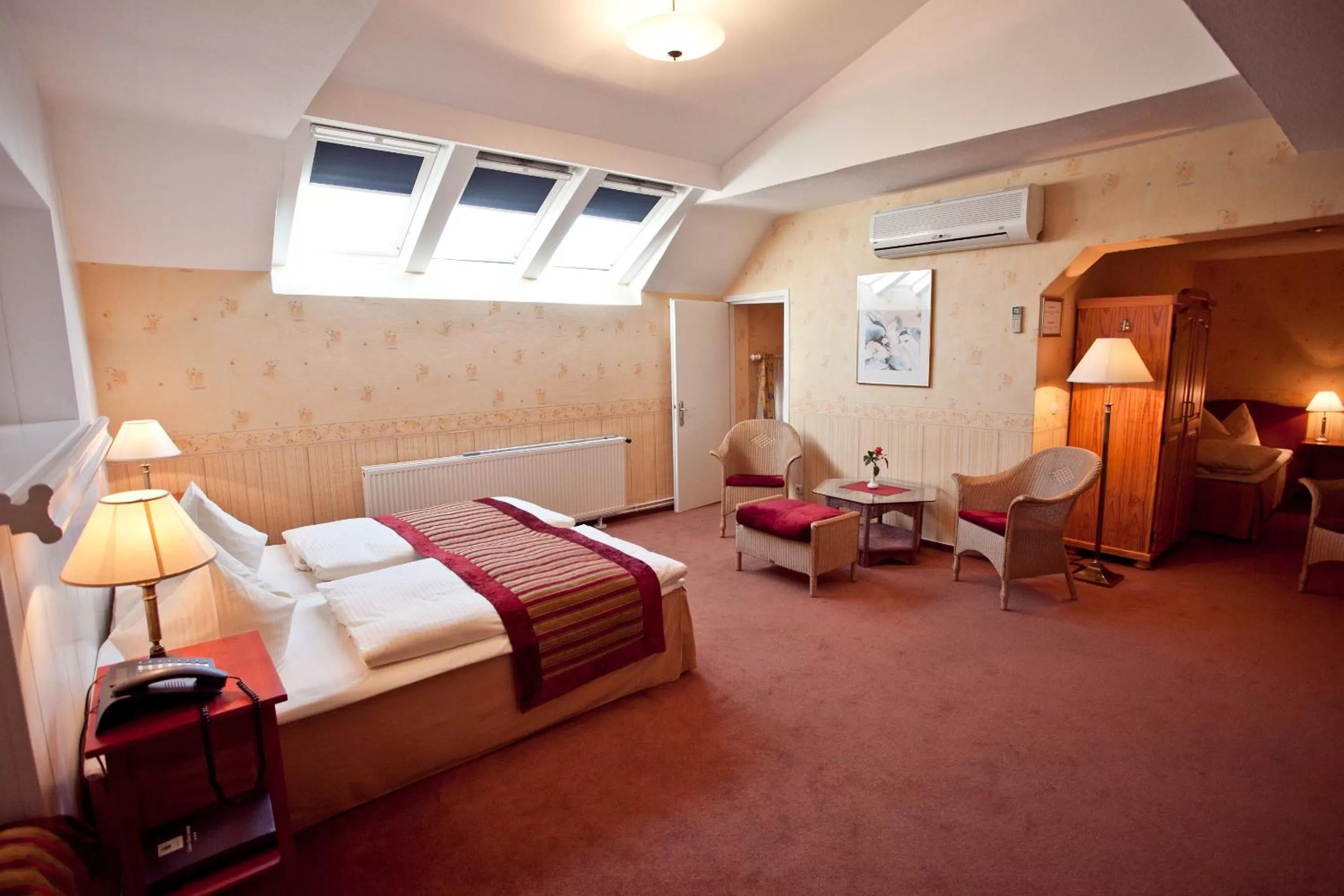 Photo of the whole room, Bed in Safestay Berlin Kurfurstendamm