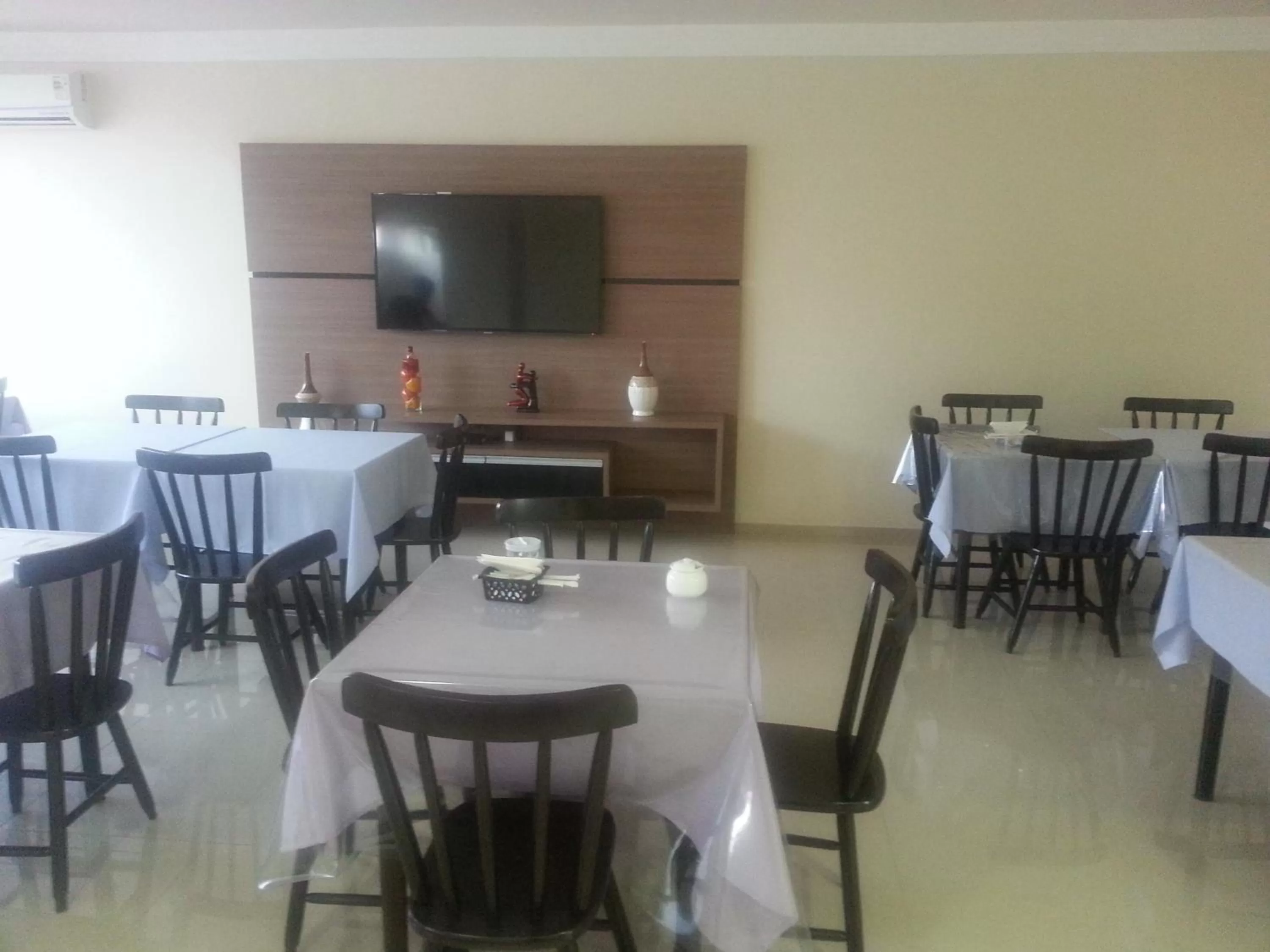 Dining area, Restaurant/Places to Eat in Hotel Pousada Ludovicense