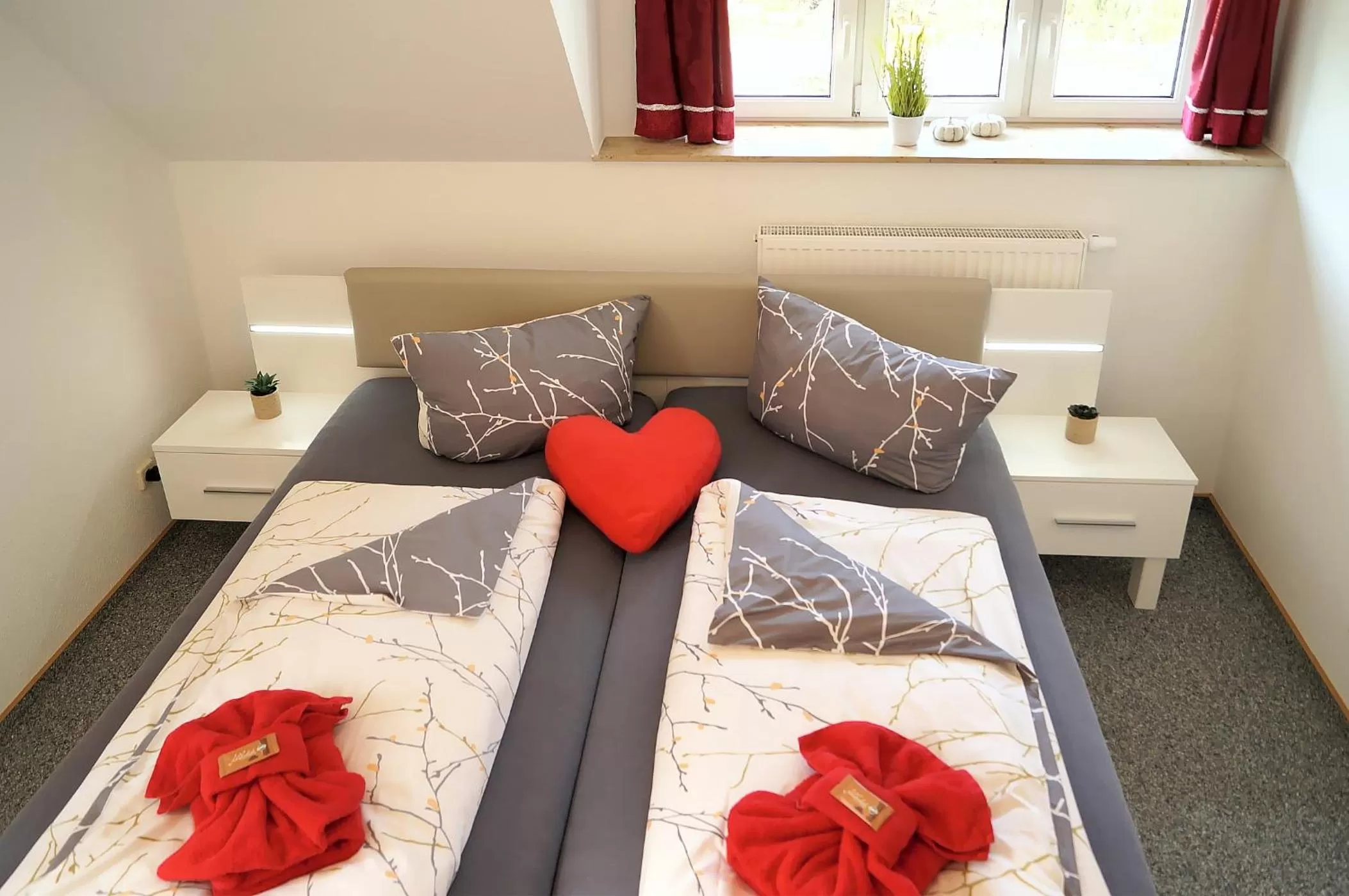 Bed in Erzgebirgshotel Misnia Bärenfels