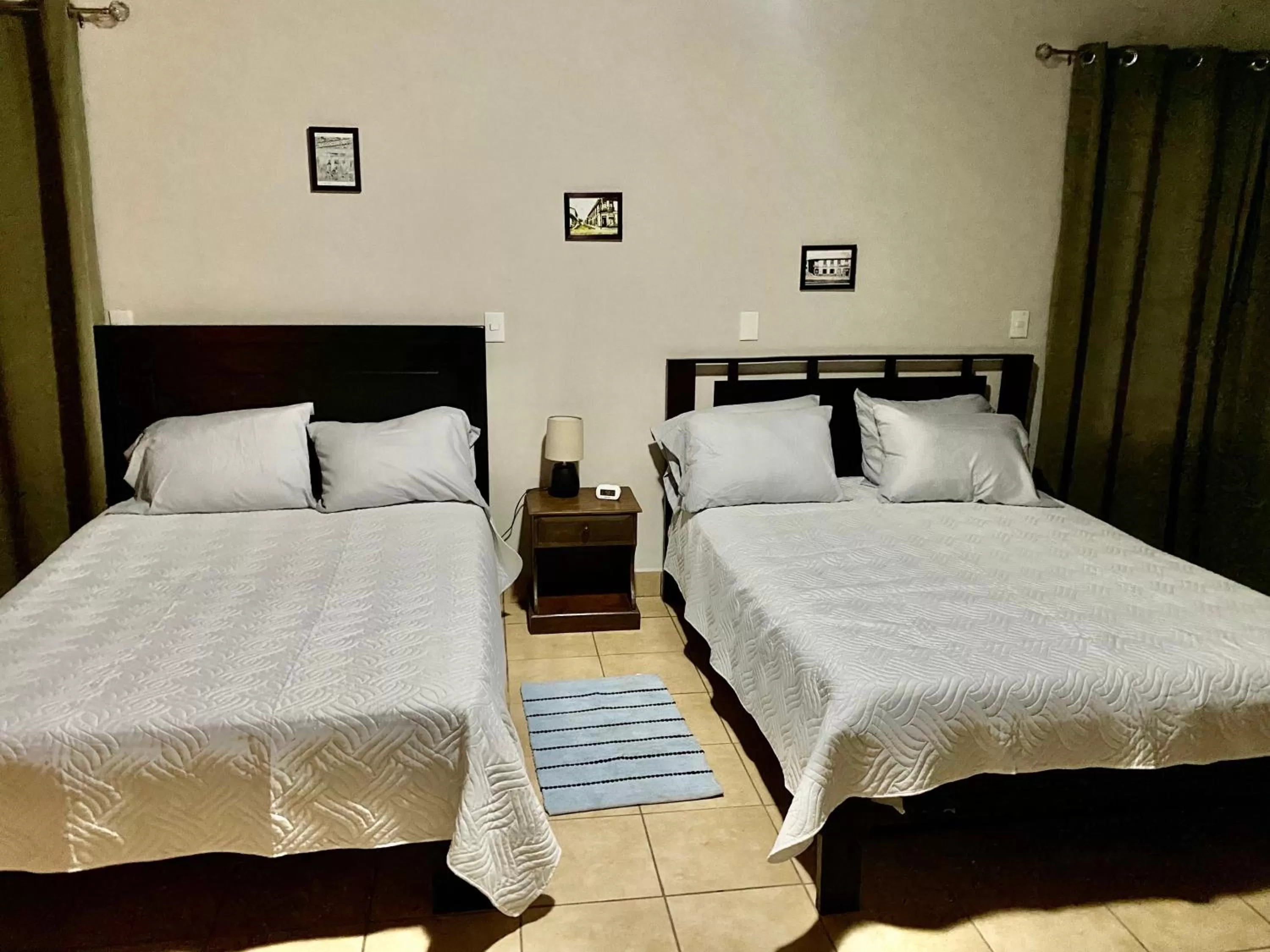 Photo of the whole room, Bed in DaBene