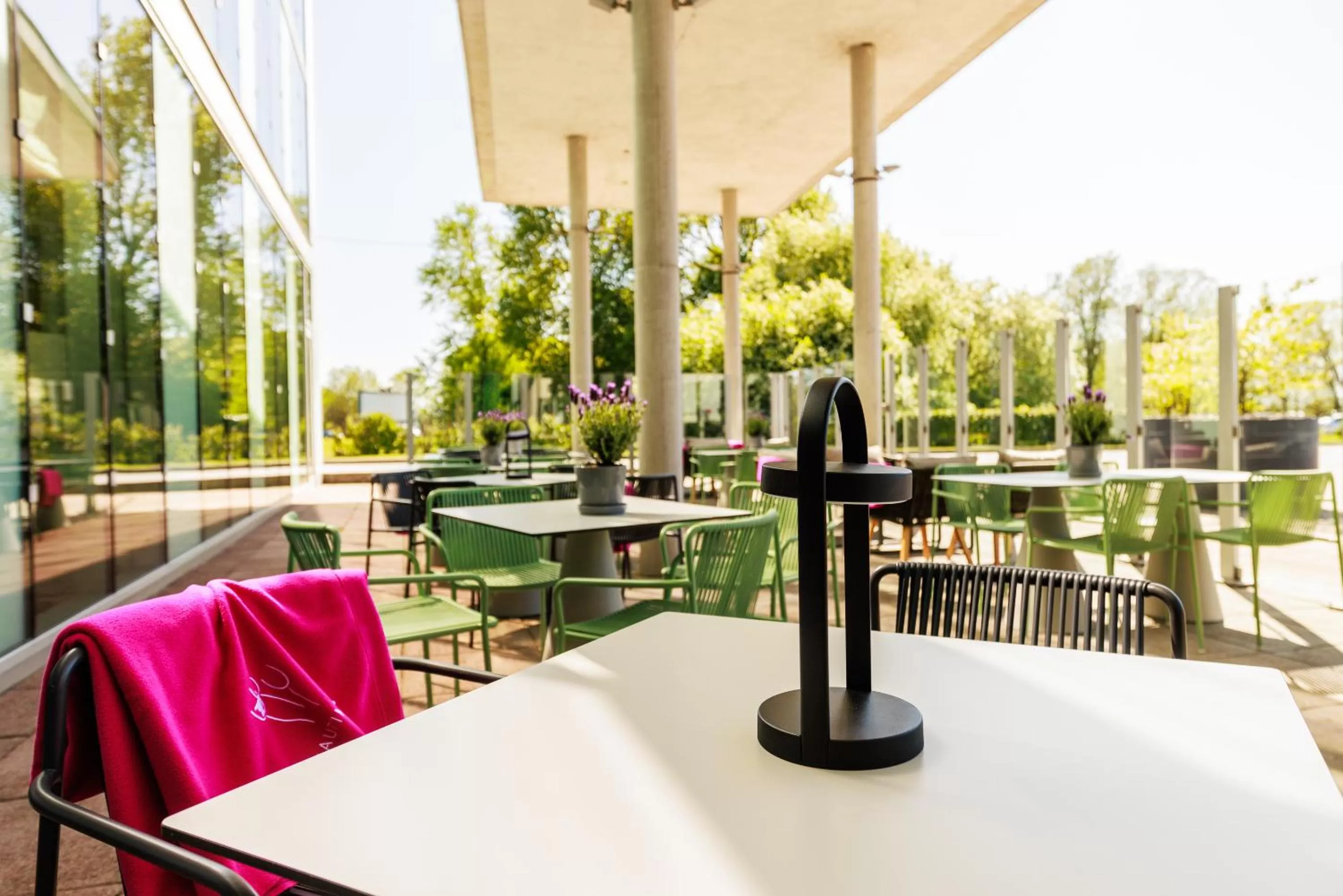 Restaurant/places to eat in Mercure Tallinn