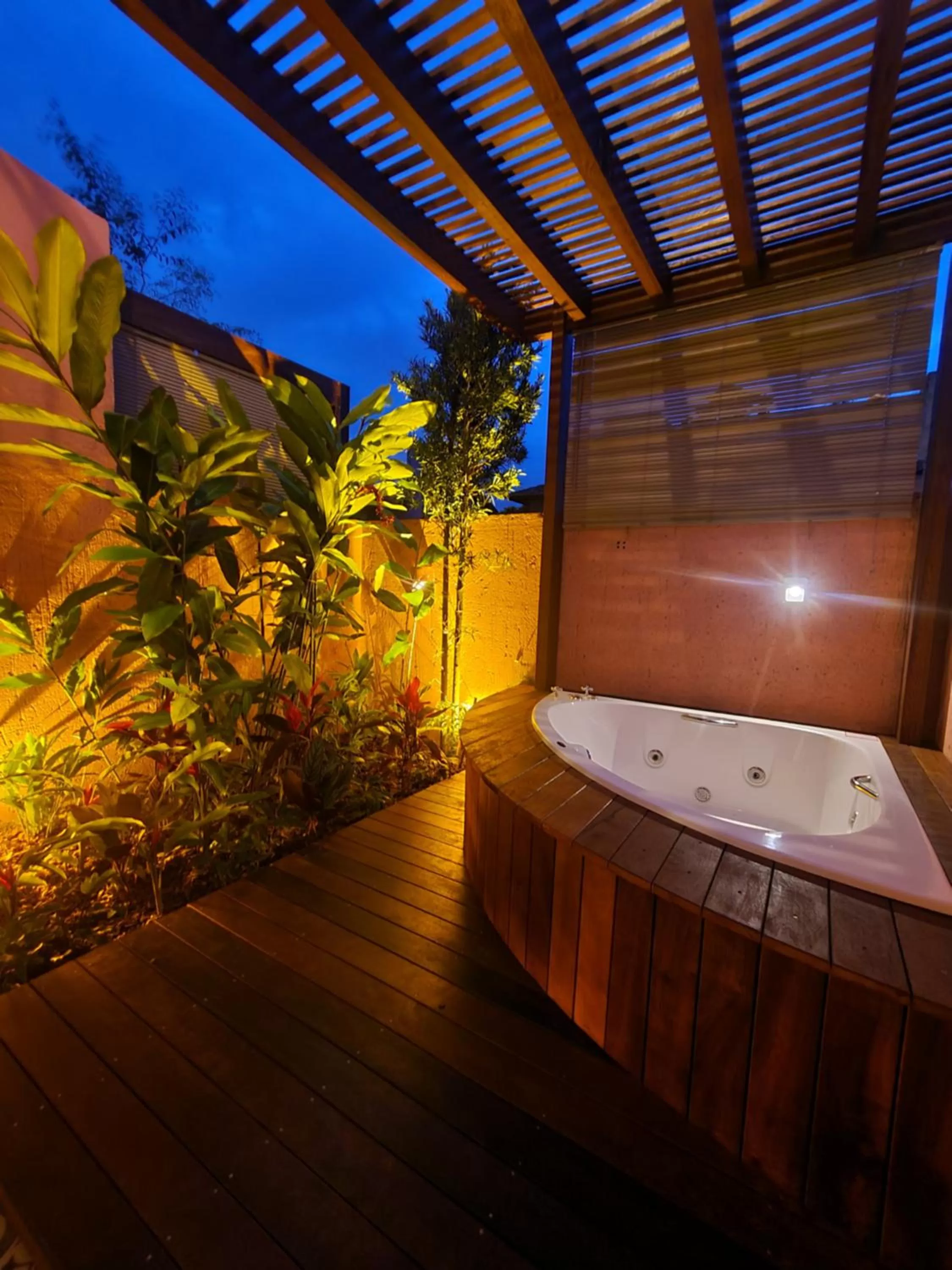 Hot Tub in Pousada Vila Rosada