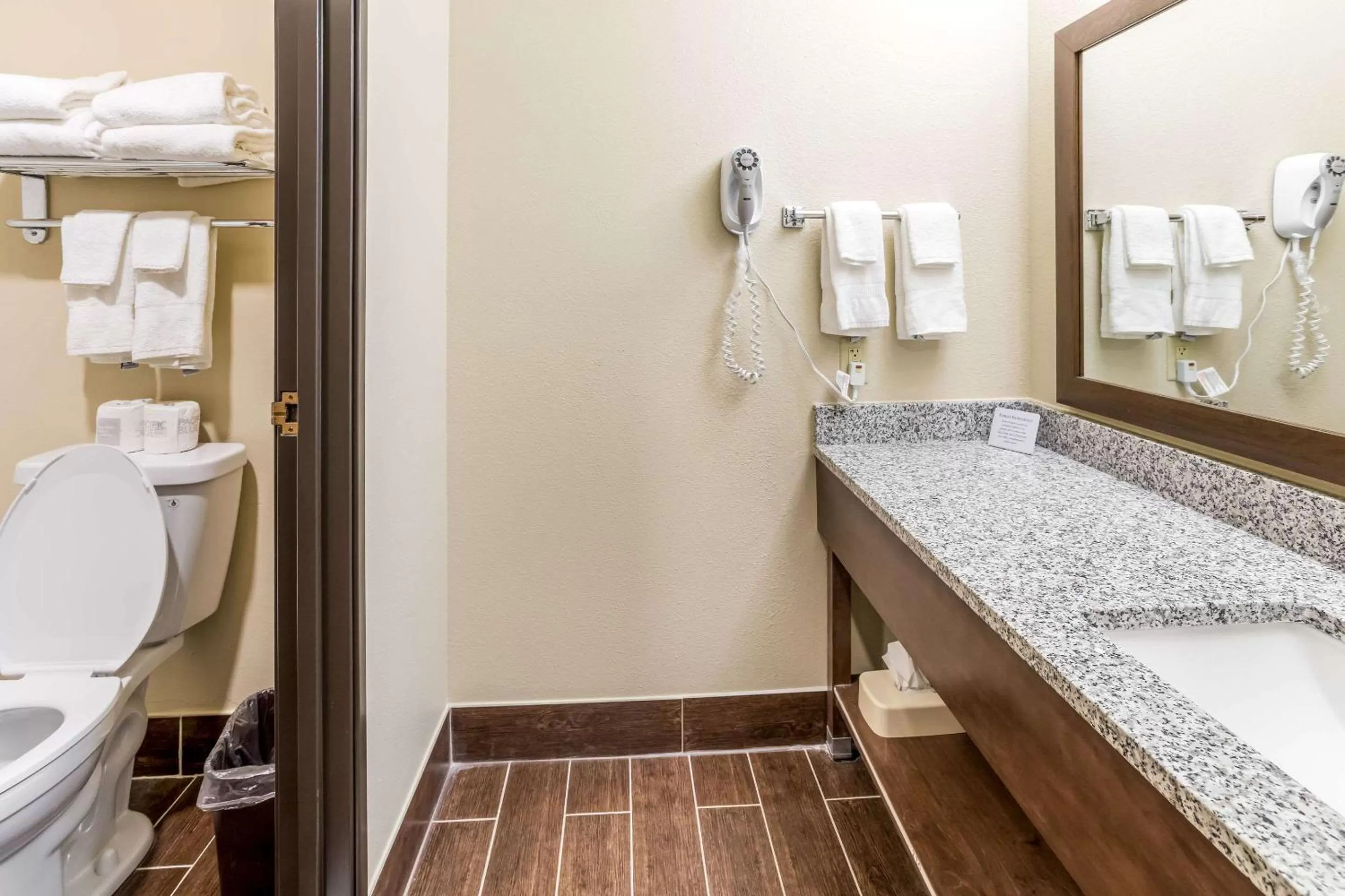 Bathroom in Comfort Inn Waukesha - Milwaukee West
