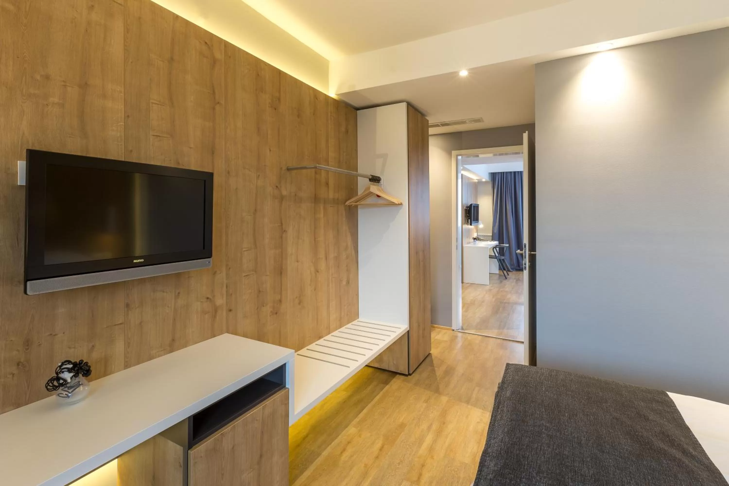 TV and multimedia, Bed in M Hotel