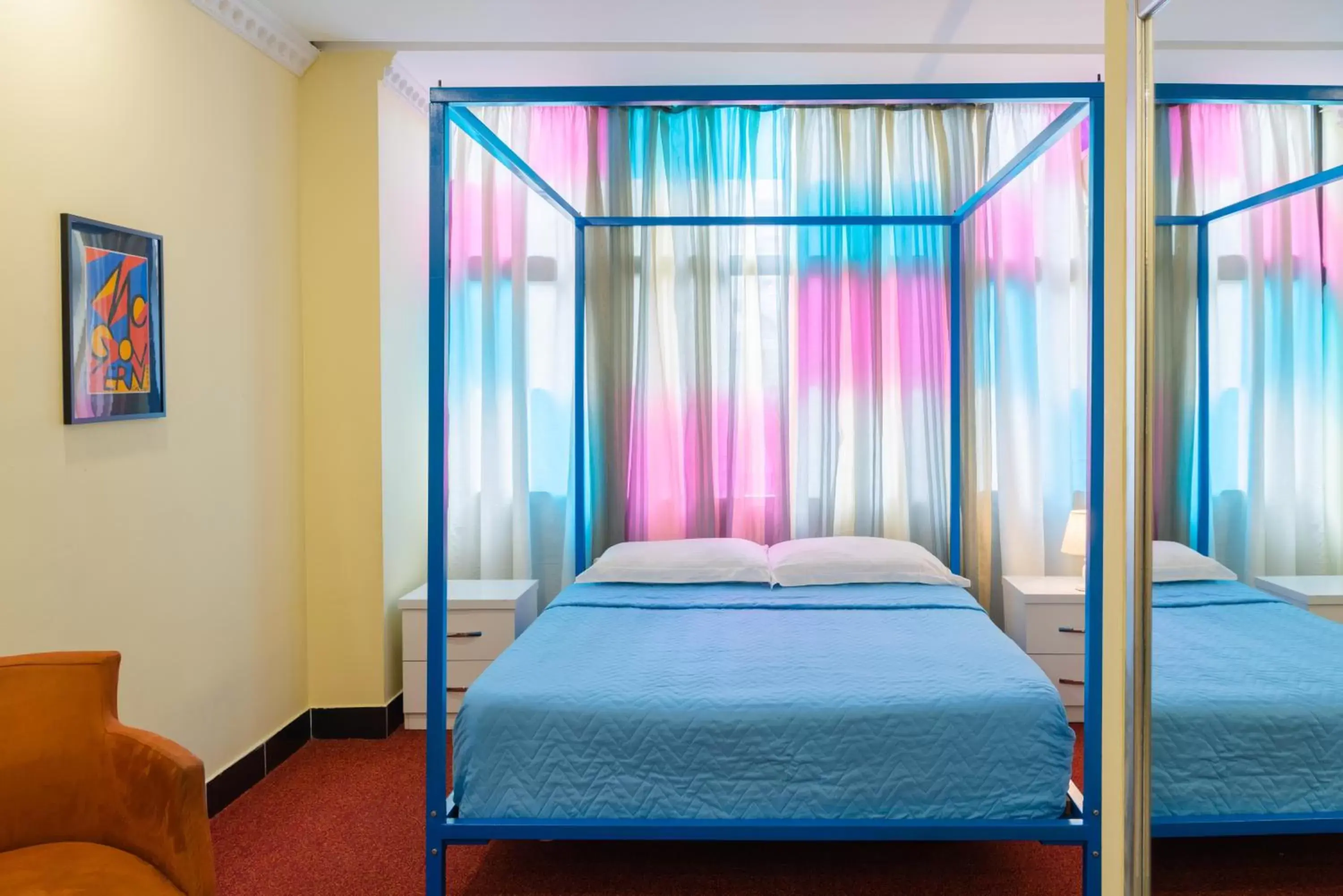 Budget Double Room - single occupancy in Artistic Tirana Blloku Budget Double Room - single occupancy in Artistic Tirana Blloku