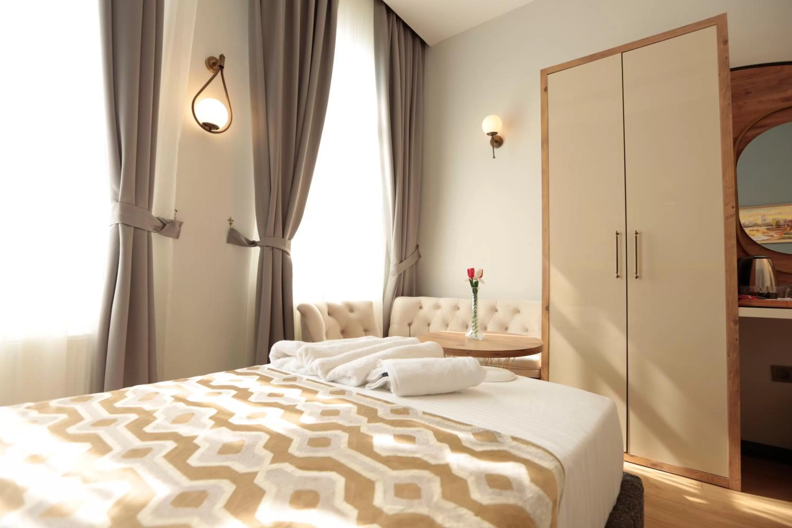 Bed in Newalla Hotel Old City